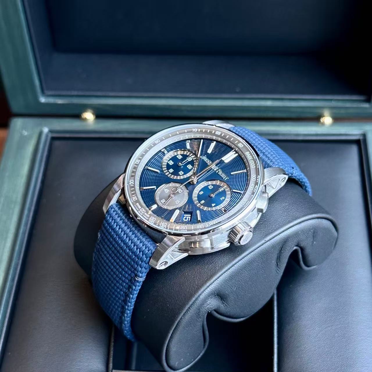 Audemars Piguet 26393ST detail 2