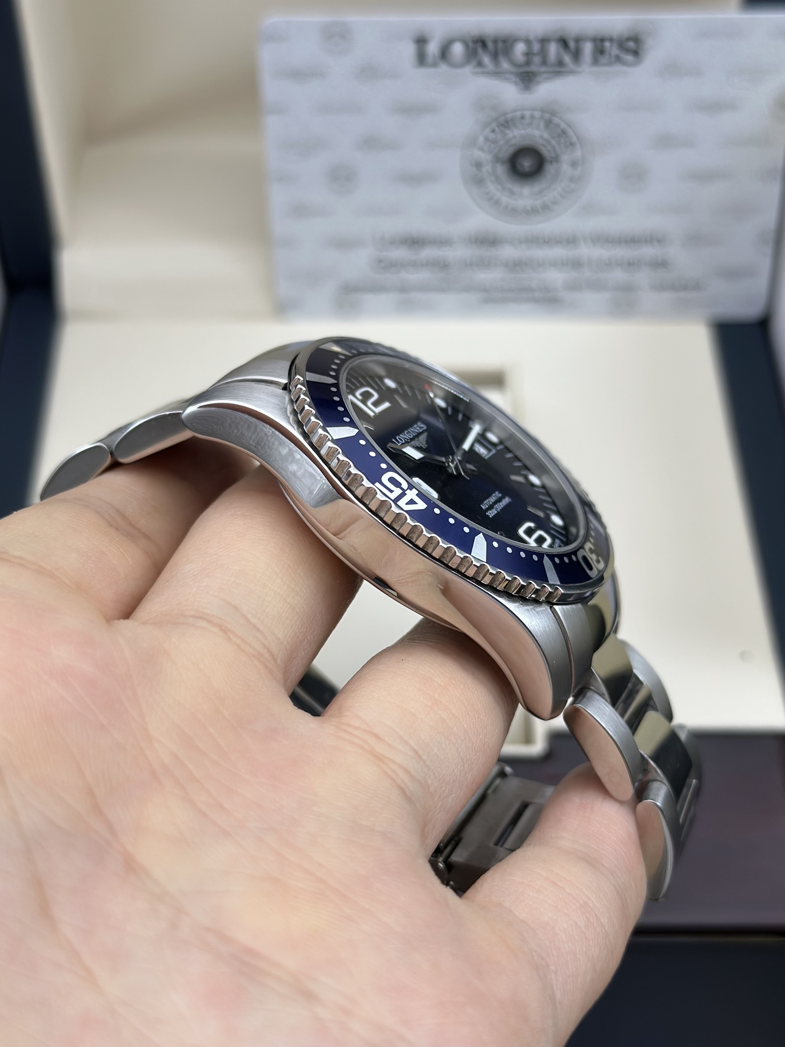 Longines L3.742.4.96.6 detail 2