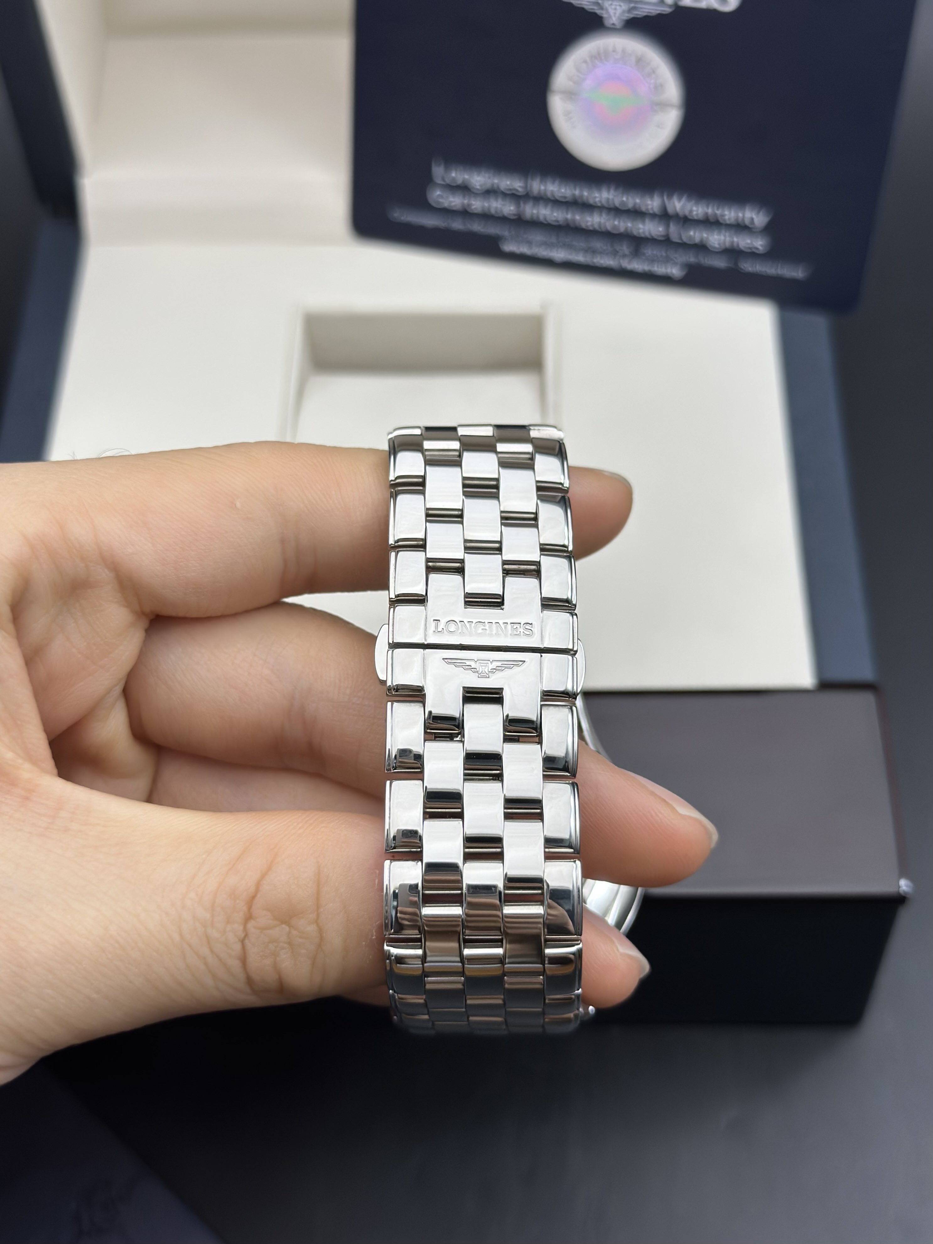 Longines L4.874.4.57.6 detail 4