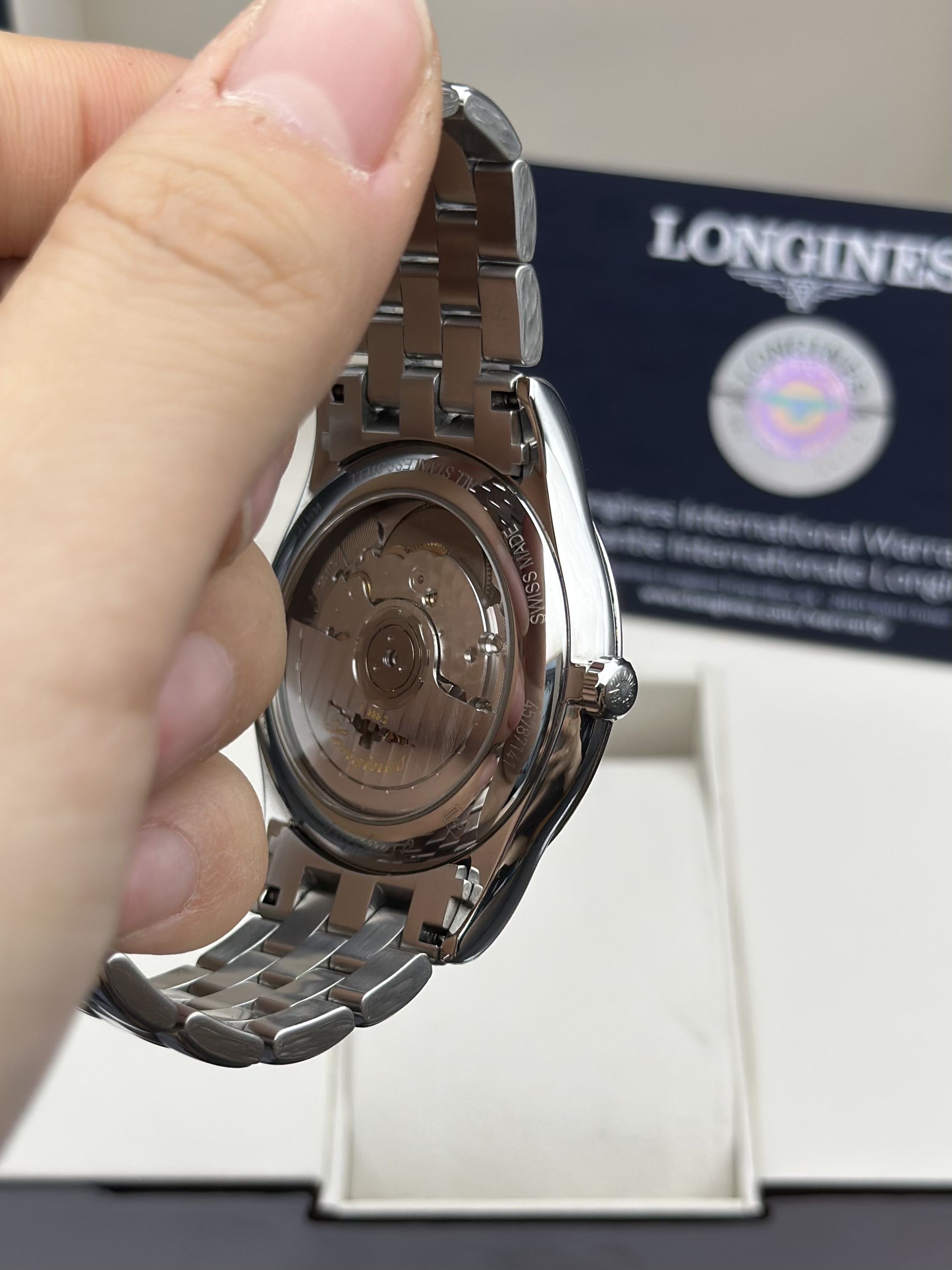 Longines L4.874.4.57.6 detail 3