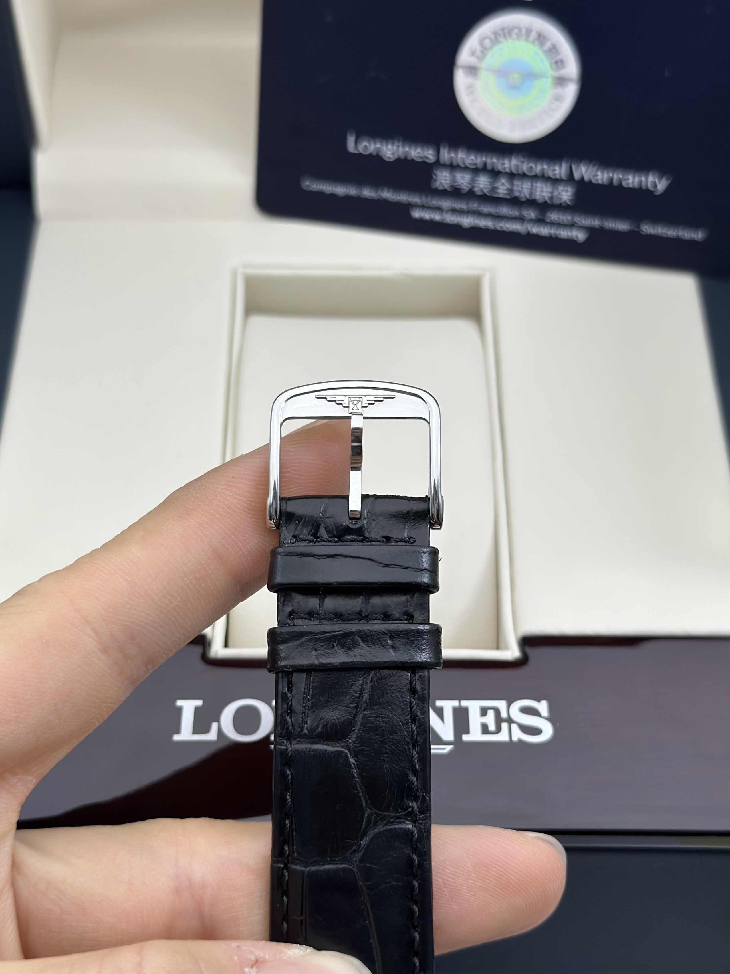 Longines L4.910.4.11.2 detail 4