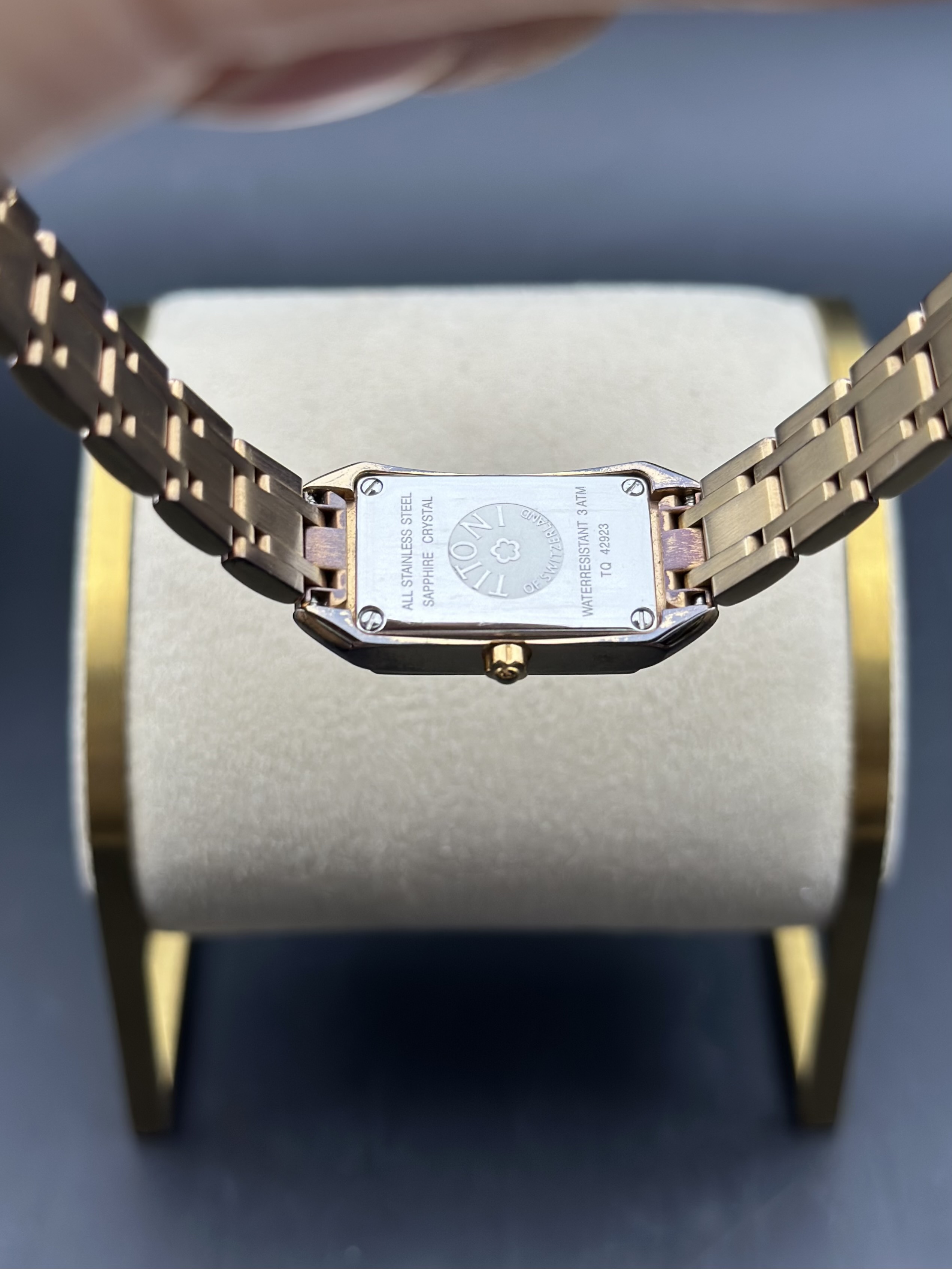 TITONI 42923 RG-DB-028 detail 6