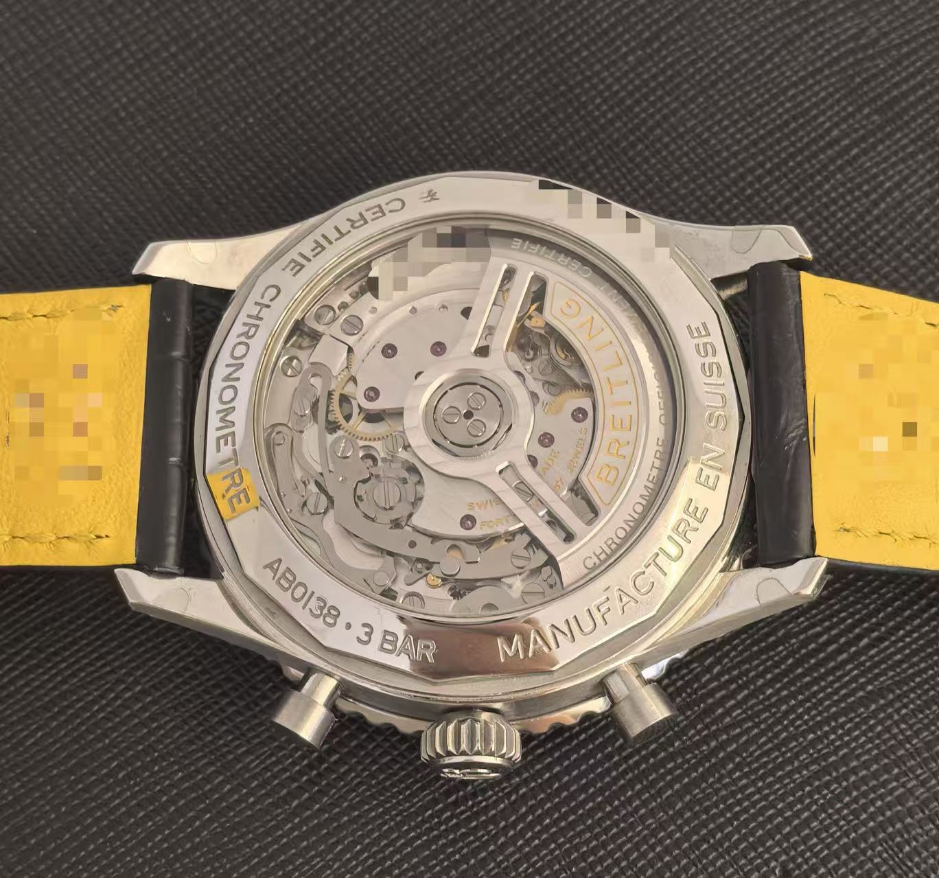 Breitling AB0138211B1P1 detail 3