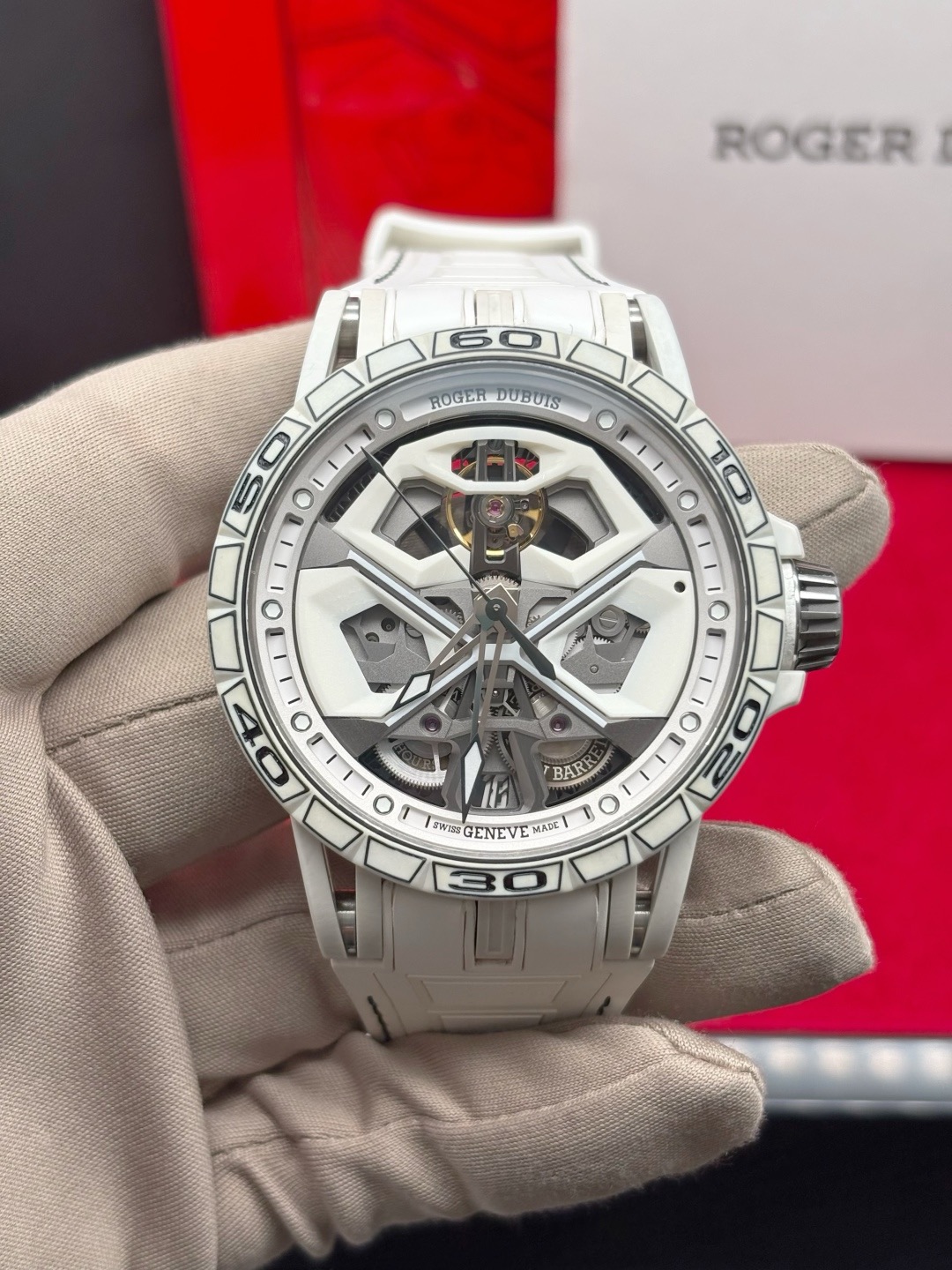 Roger Dubuis RDDBEX0947
