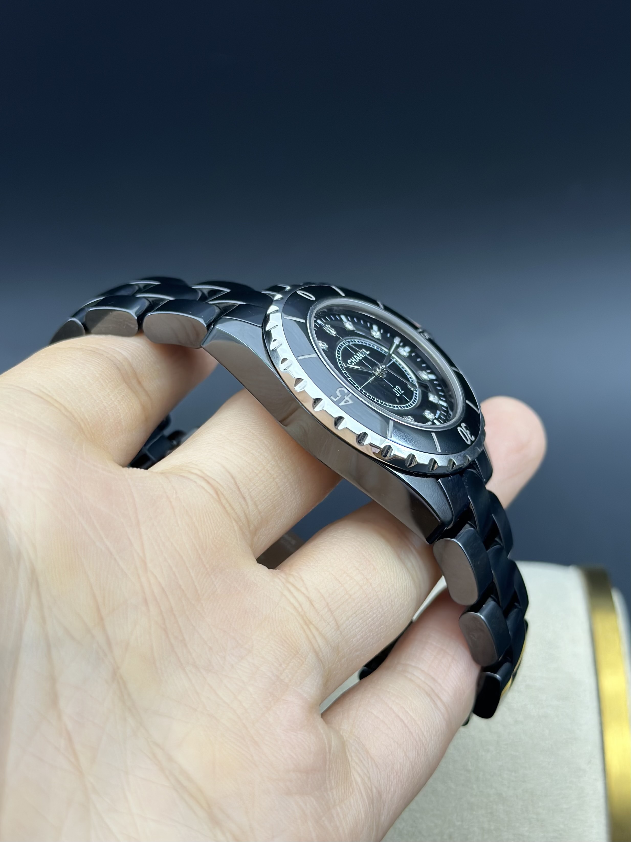 Chanel H1625 detail 2