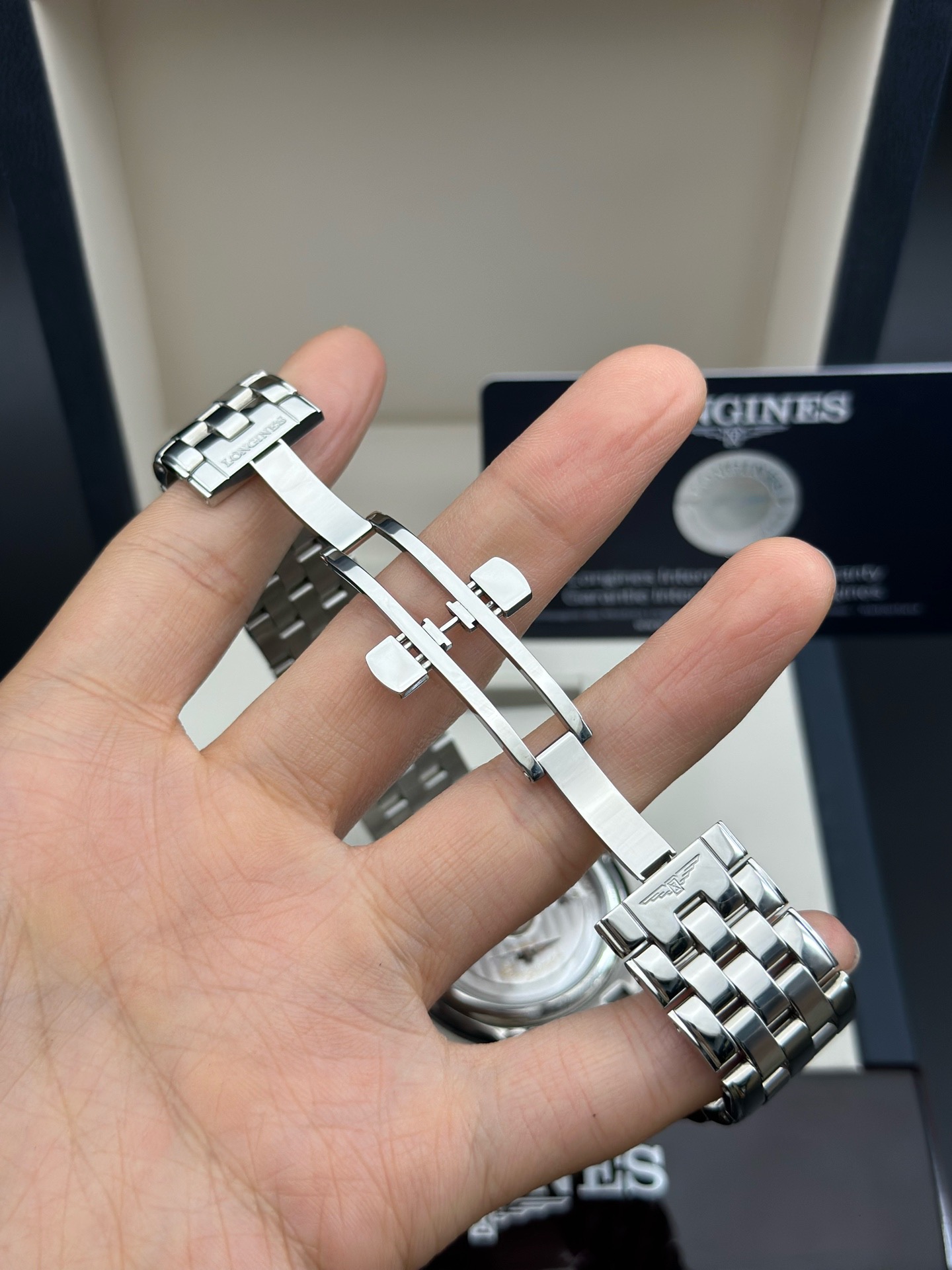Longines L4.774.4.27.4 detail 5