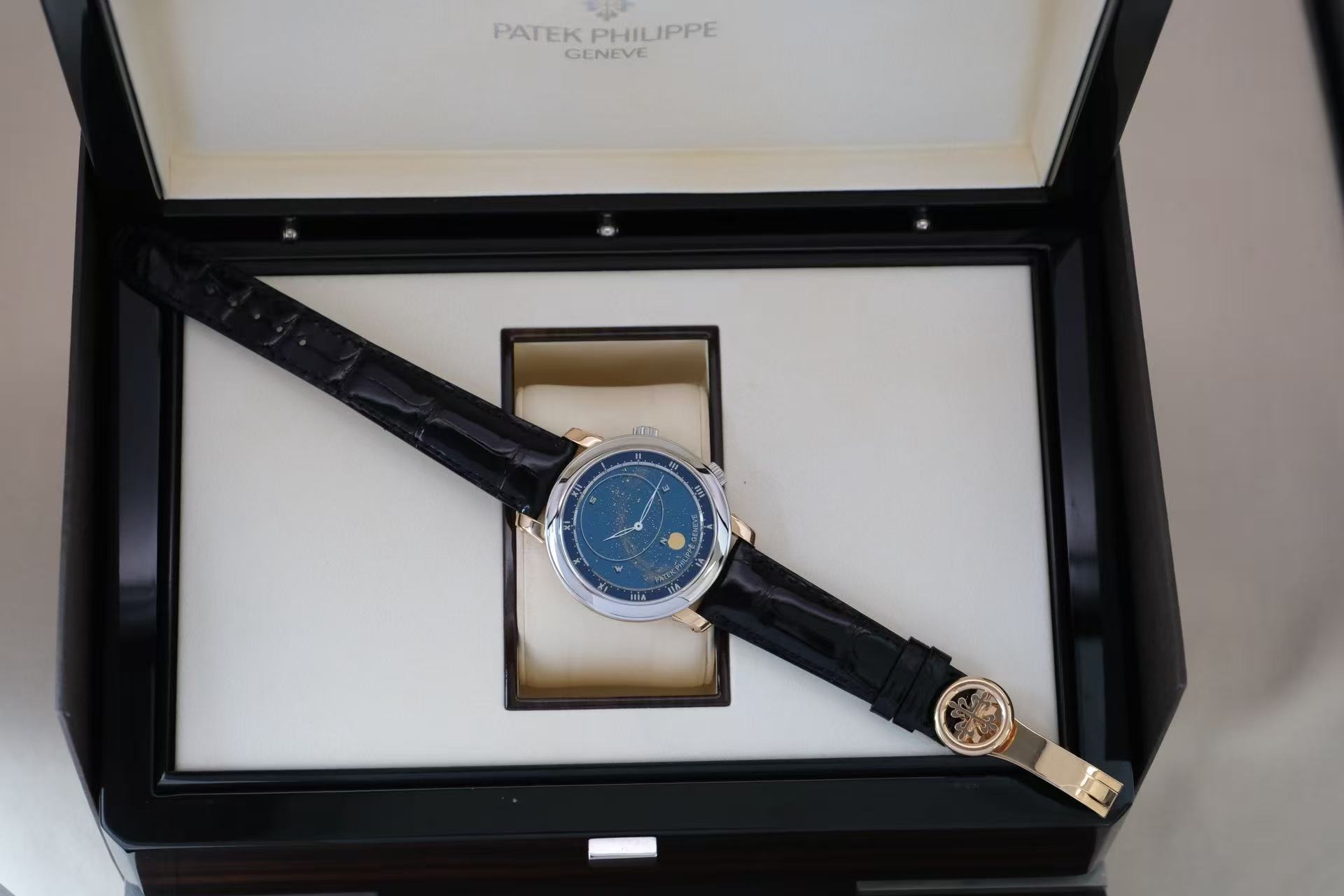 Patek Philippe 5102PR-001 detail 1