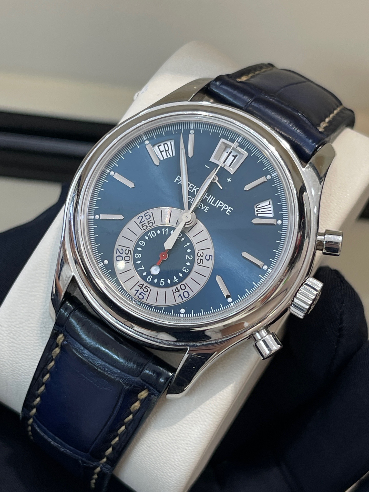 Patek Philippe 5960P-015 detail 2
