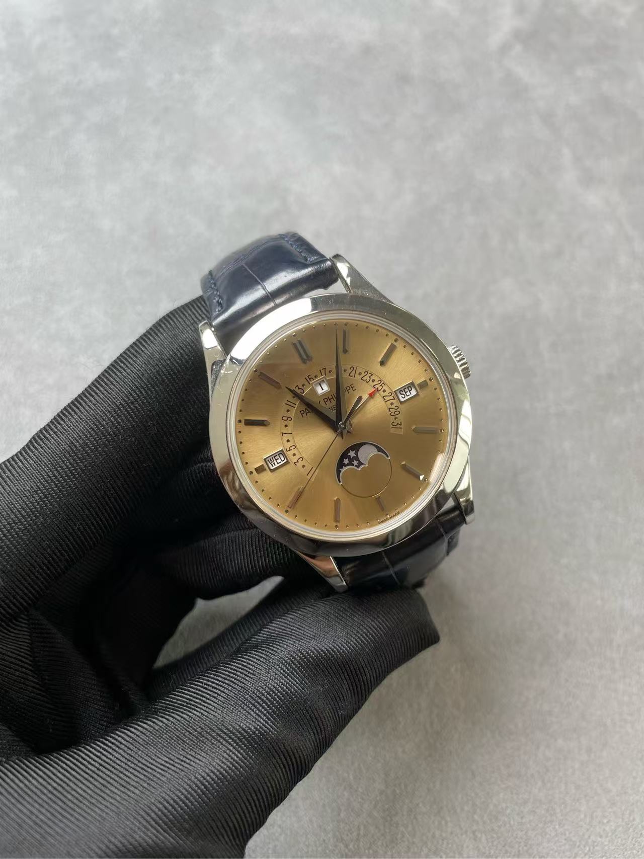 Patek Philippe 5496P-014 detail 6