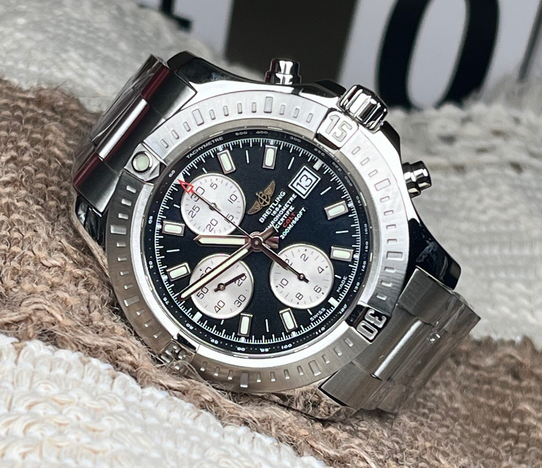 Breitling A13388111B1A1 detail 7