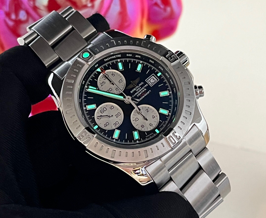 Breitling A13388111B1A1 detail 3