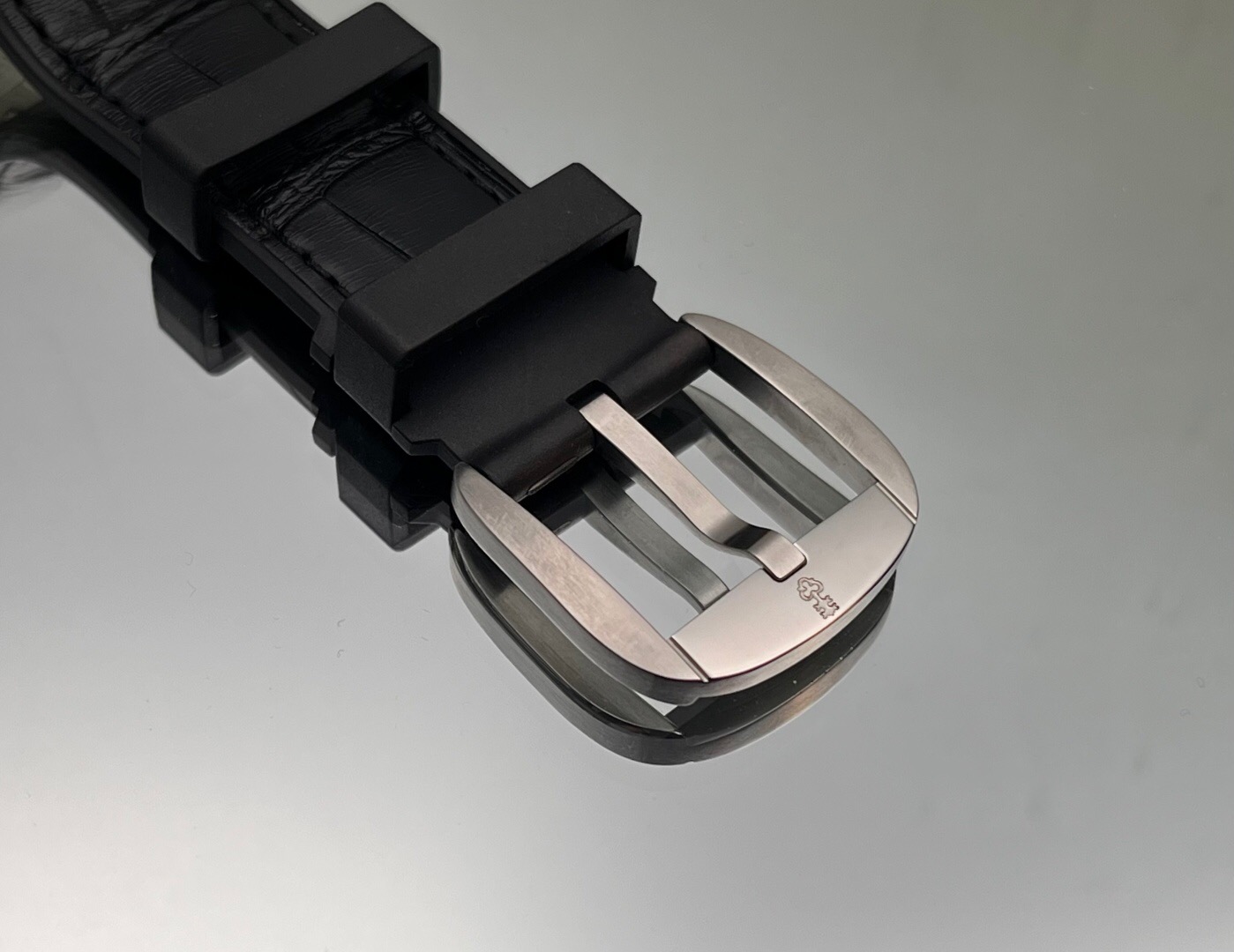 Corum Vintage detail 6