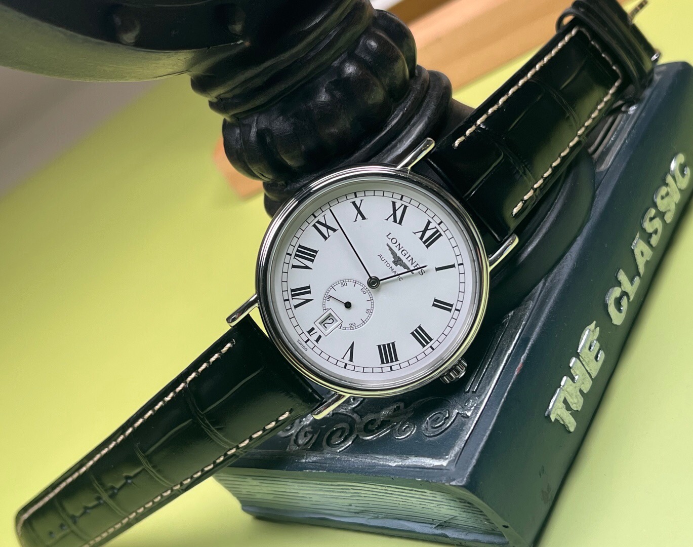 Longines L4.905.4.11.2 detail 6
