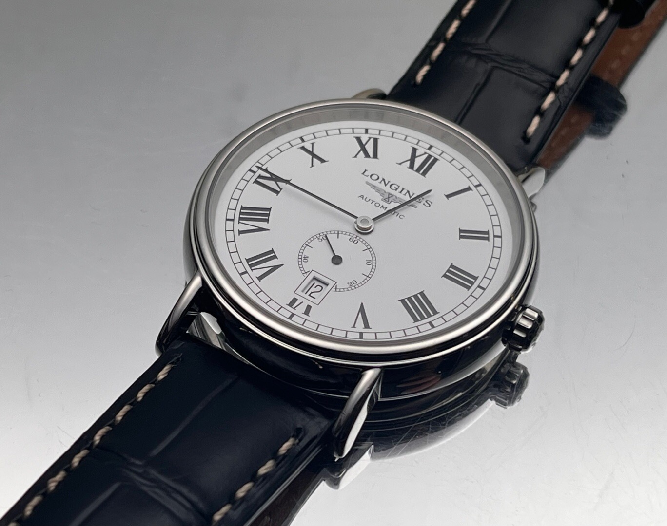 Longines L4.905.4.11.2 detail 1