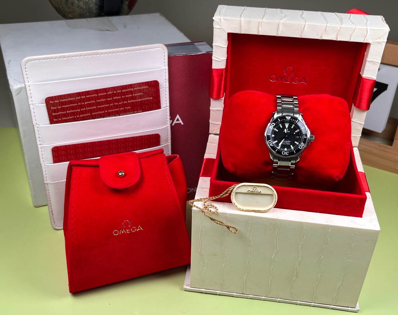 Omega 2284.50.00 detail 7