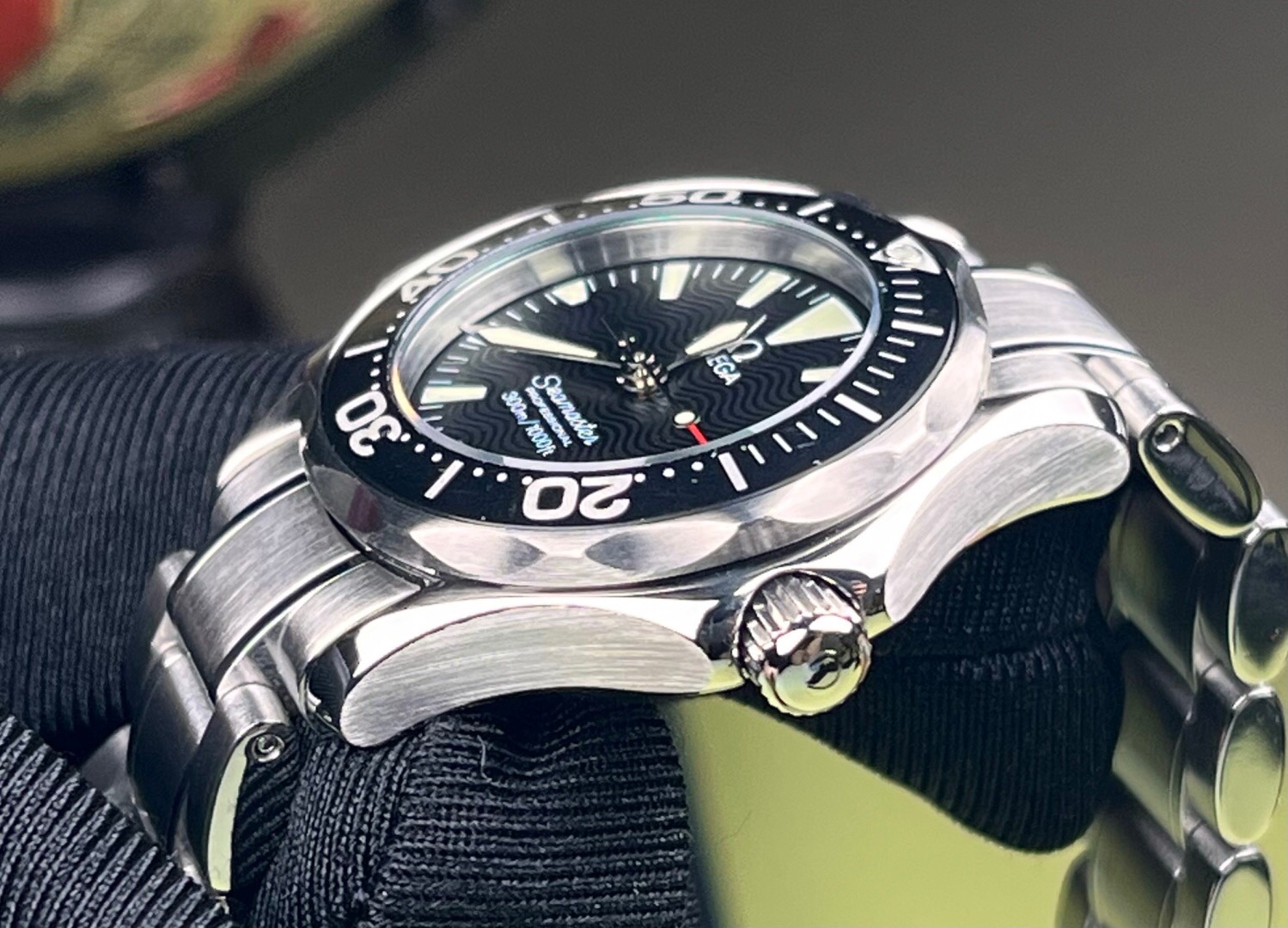 Omega 2284.50.00 detail 2