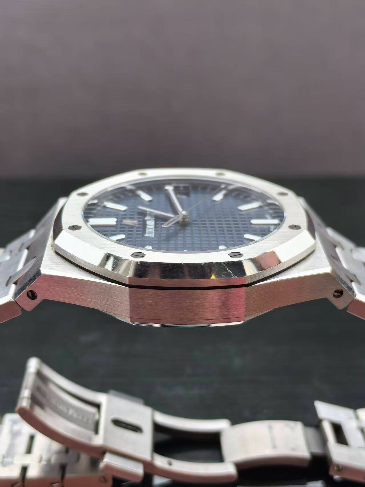 Audemars Piguet 15500ST.OO.1220ST.01 detail 7