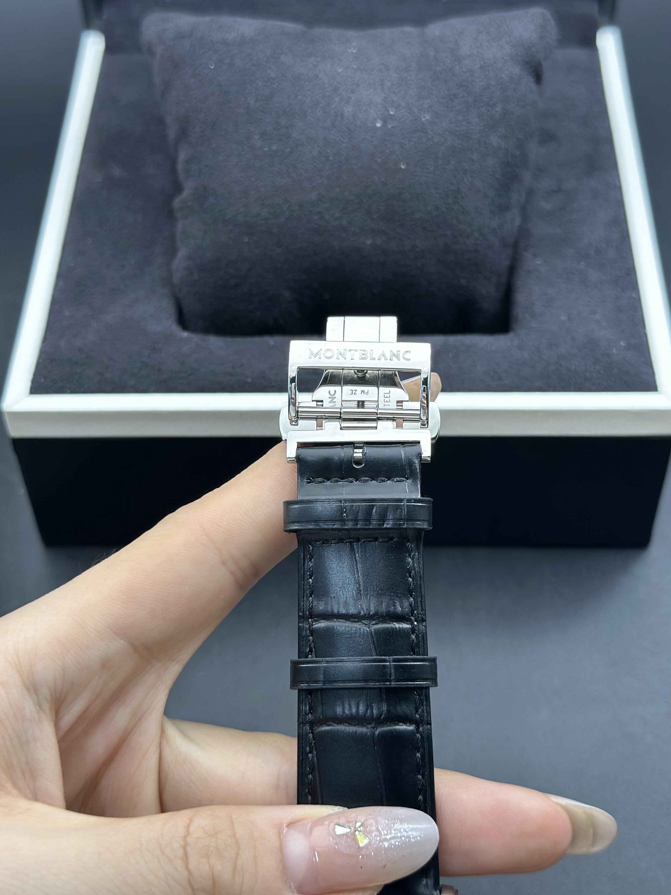 Montblanc U0119961 detail 4