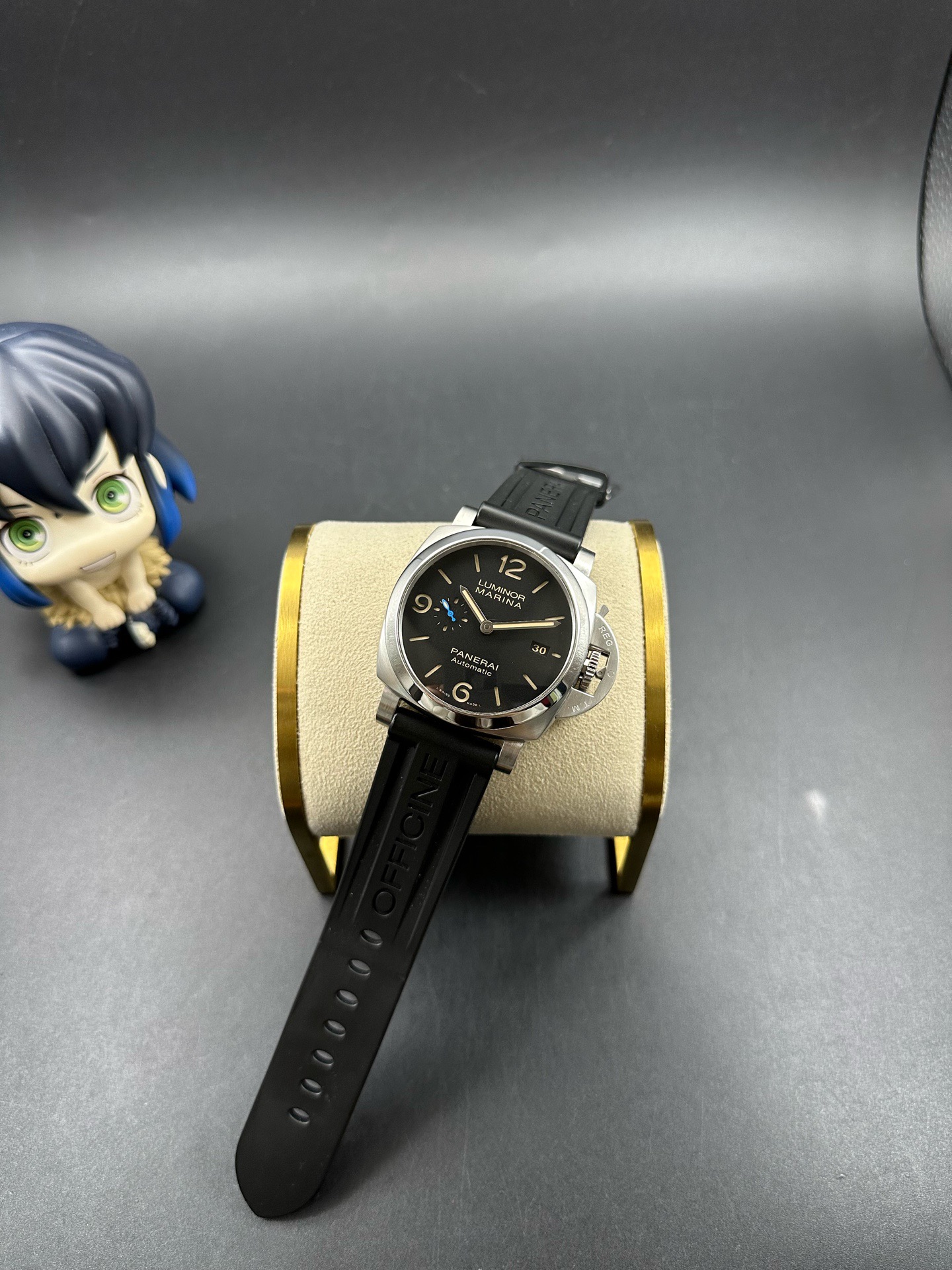 Panerai PAM01312 detail 2
