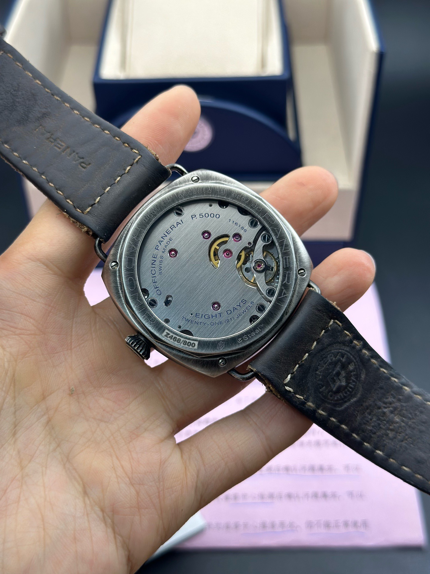 Panerai PAM01347 detail 6
