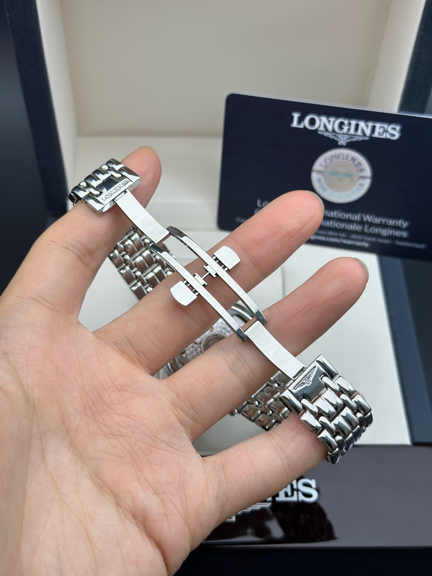 Longines L4.821.4.11.6 detail 4
