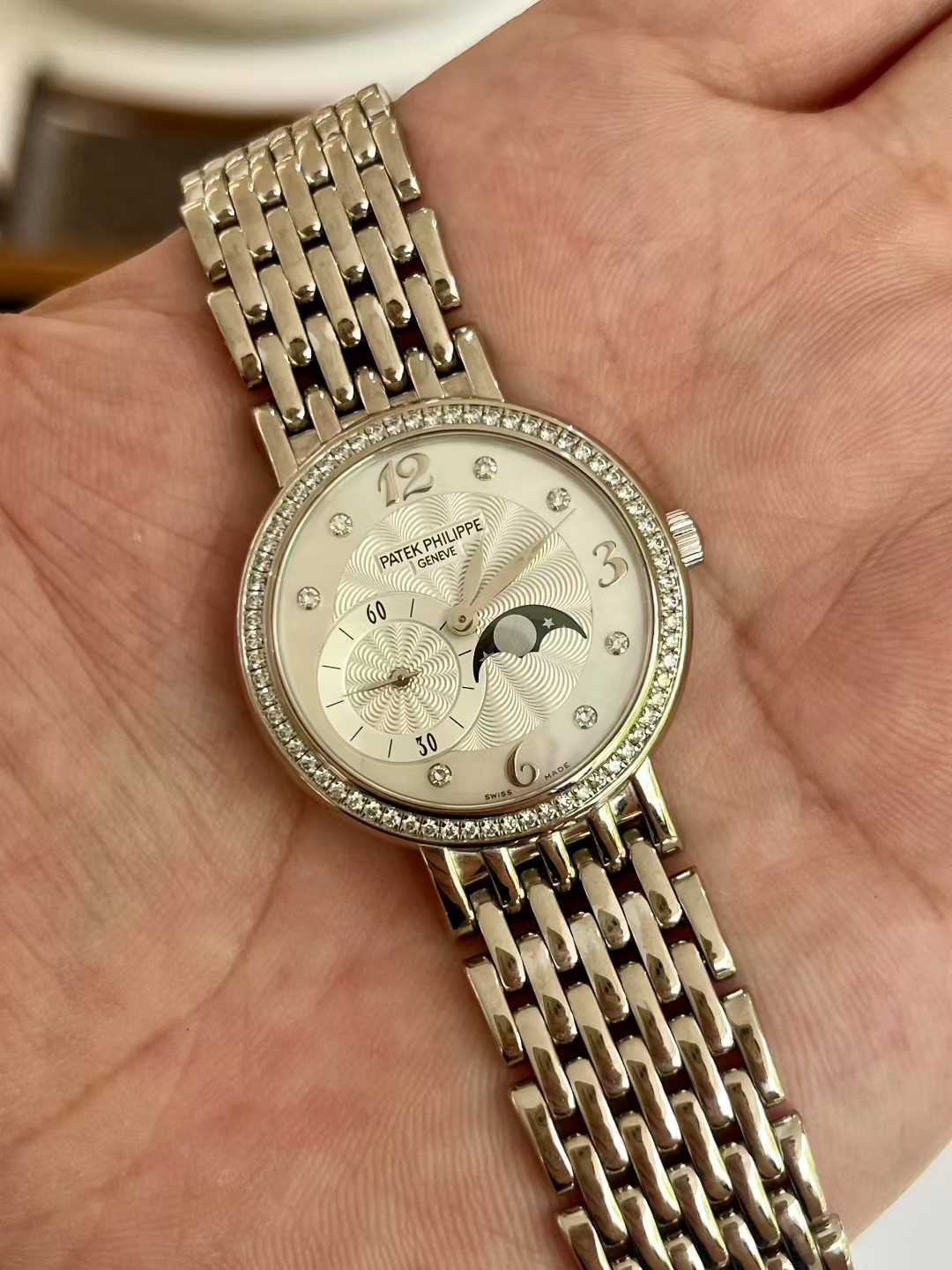 Patek Philippe 4958 / 1G-001 detail 2