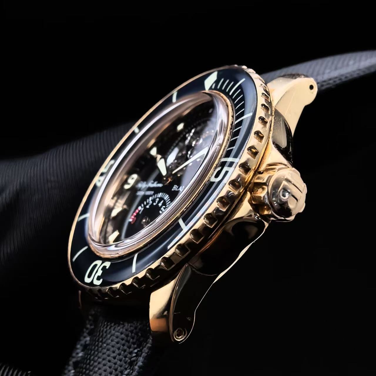 Blancpain 5025 3630 52A detail 3