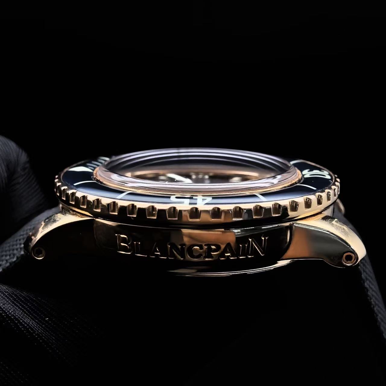 Blancpain 5025 3630 52A detail 5