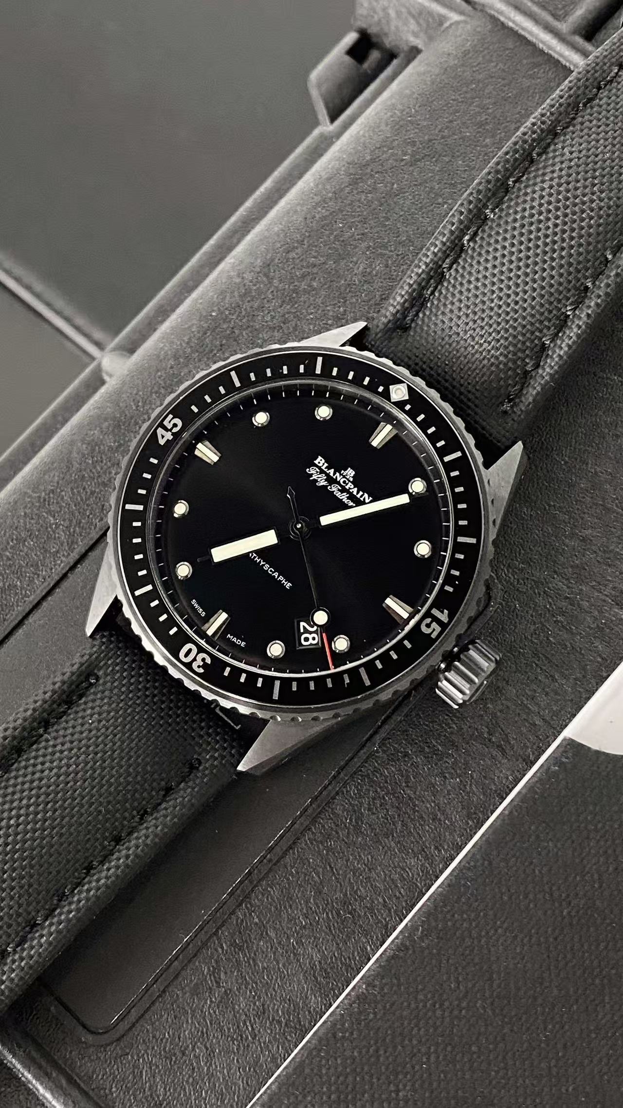 Blancpain 5000-0130-B52A