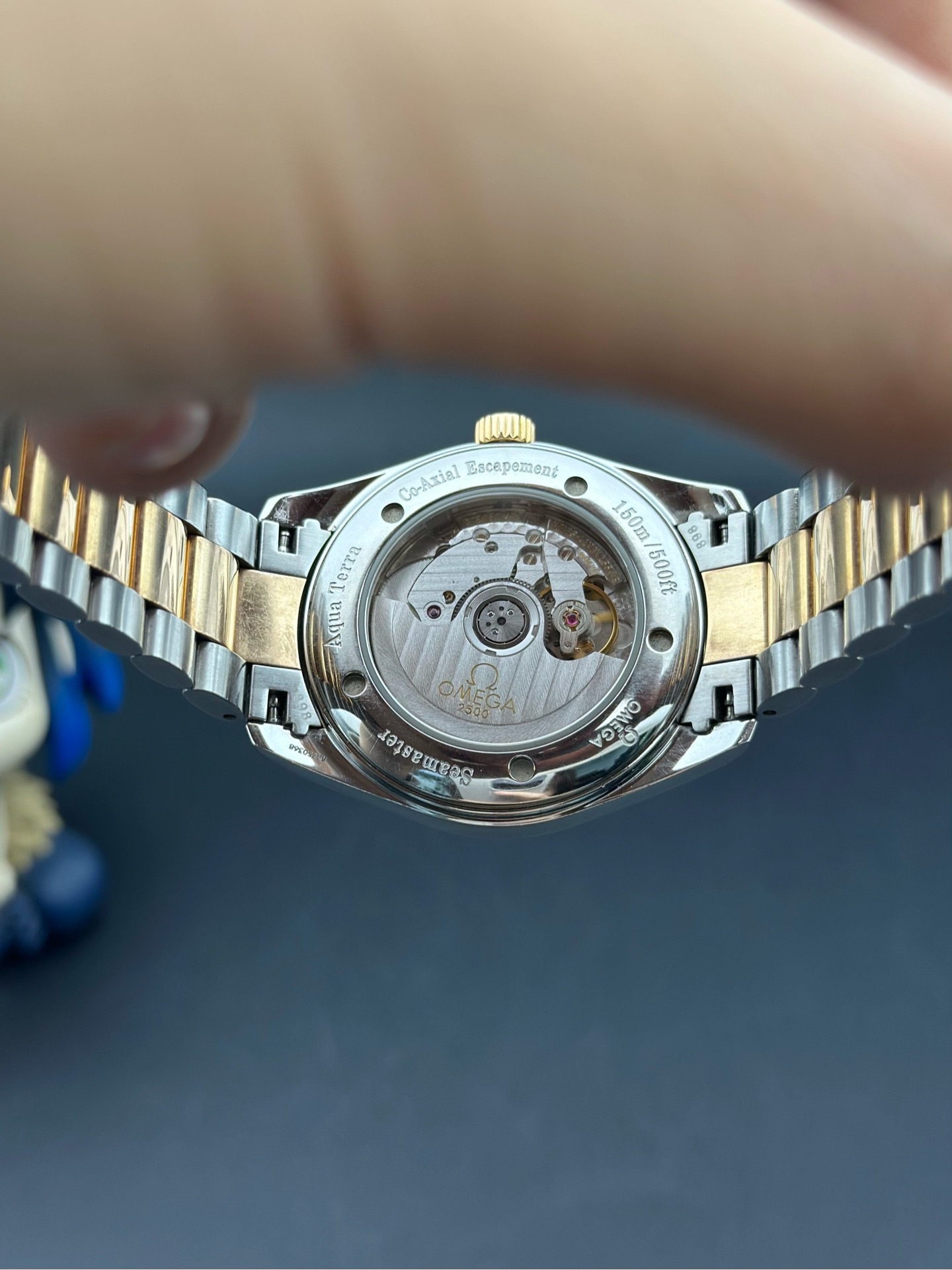 Omega 2303.30.00 detail 6