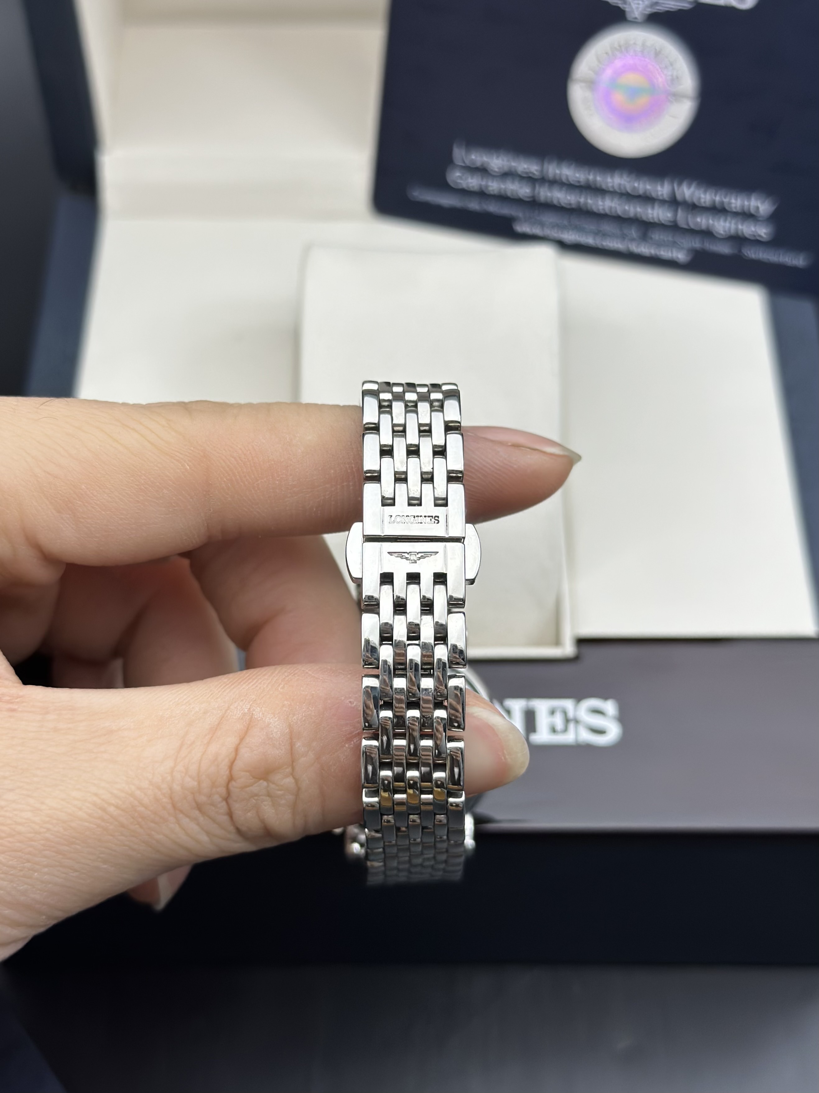 Longines L4.309.4.11.6 detail 3