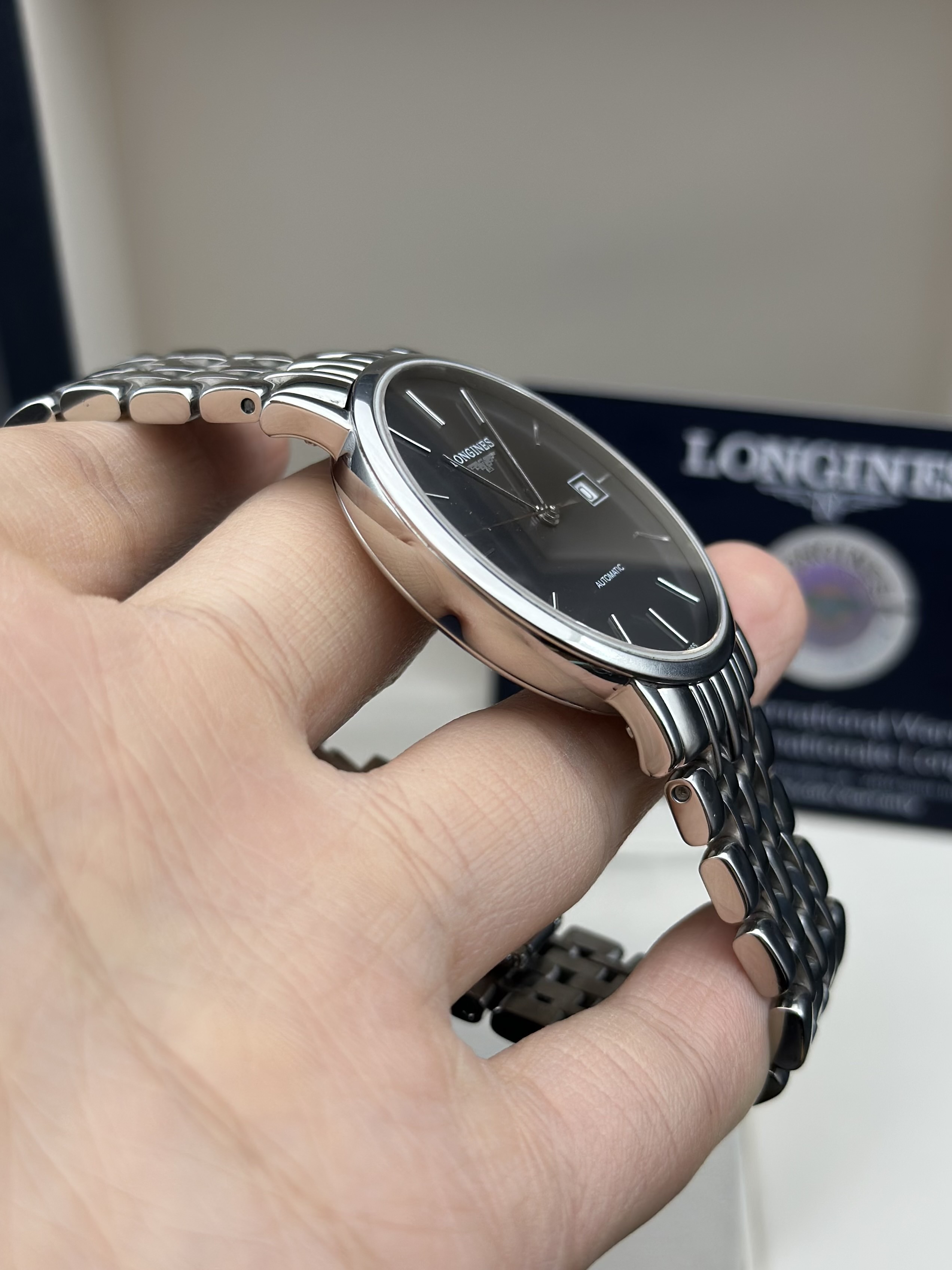 Longines L4.810.4.72.6 detail 2
