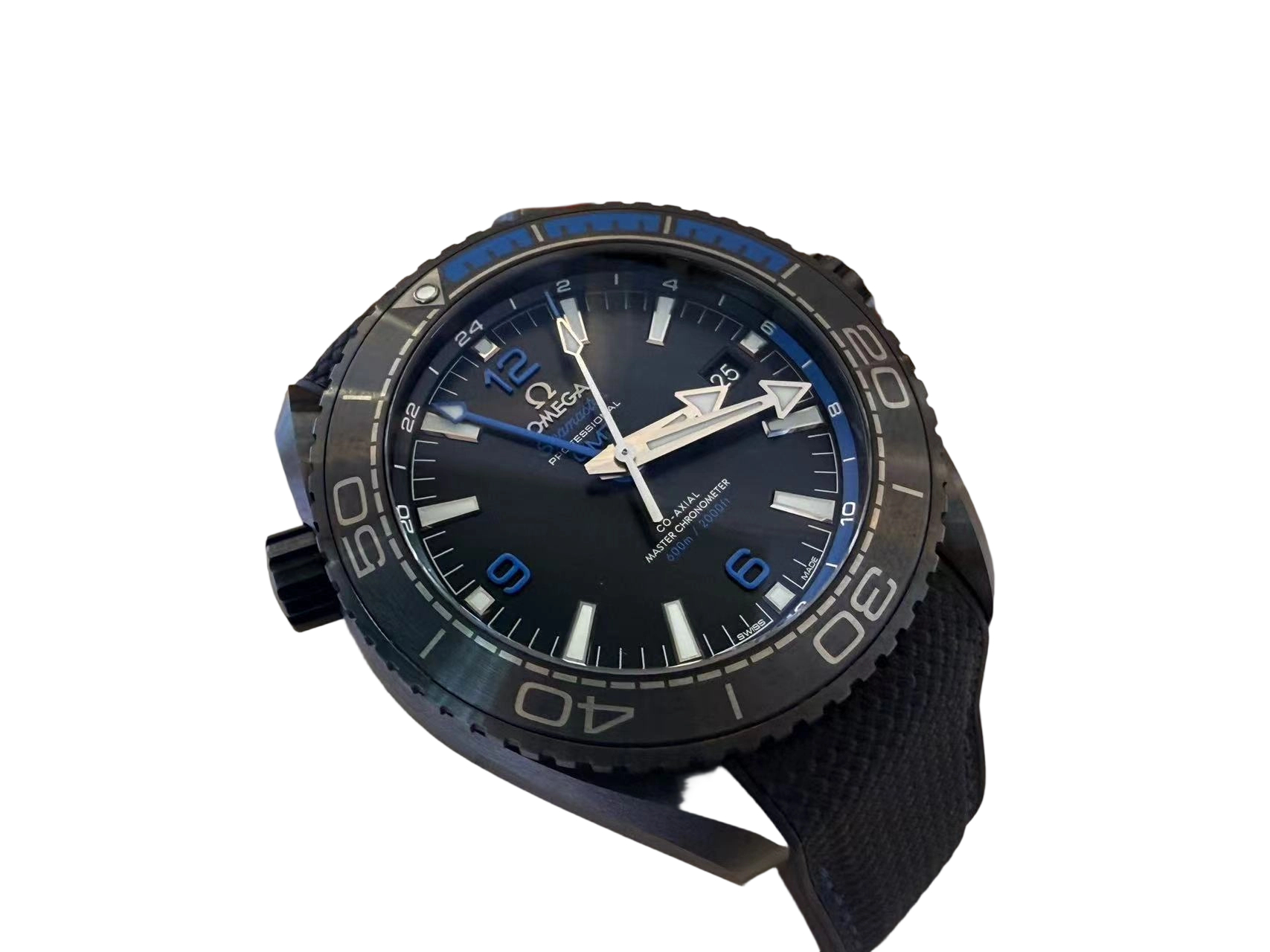 Omega 215.92.46.22.01.002