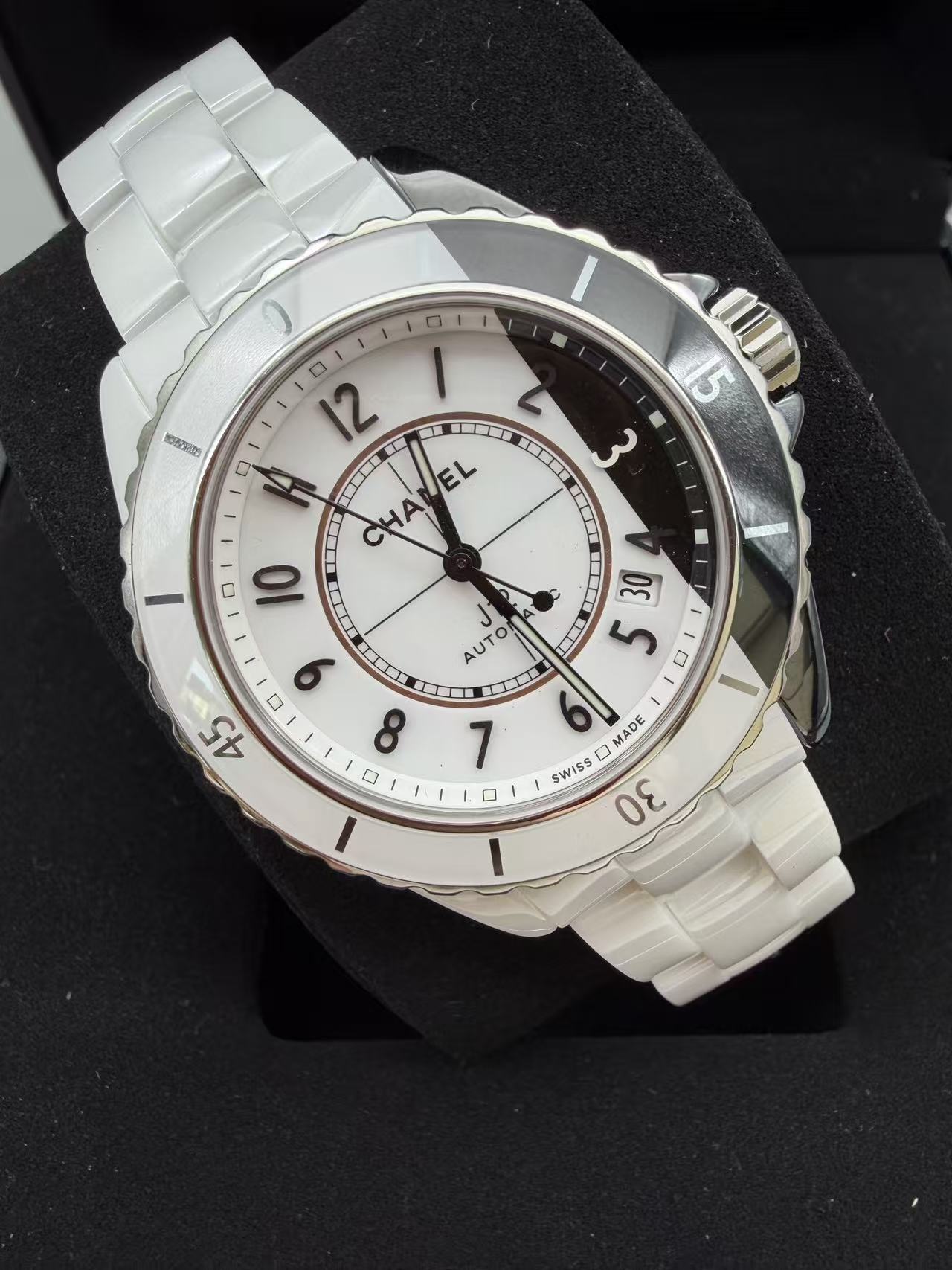 Chanel H6515 detail 1