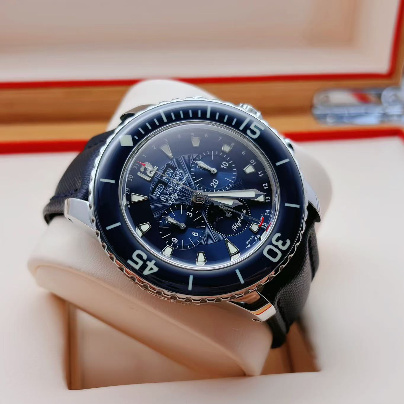 Blancpain 5066F 1140 52B detail 2