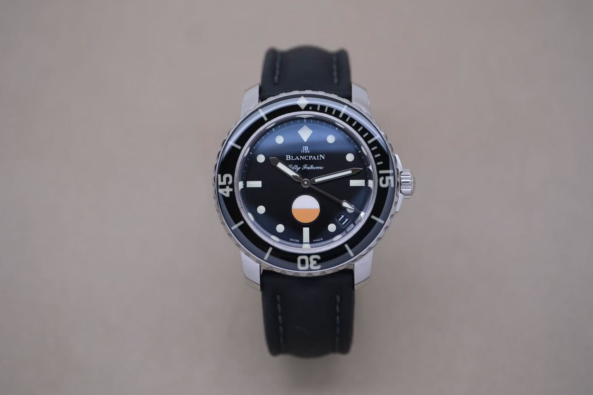 Blancpain 5008 1130 B52A detail 3
