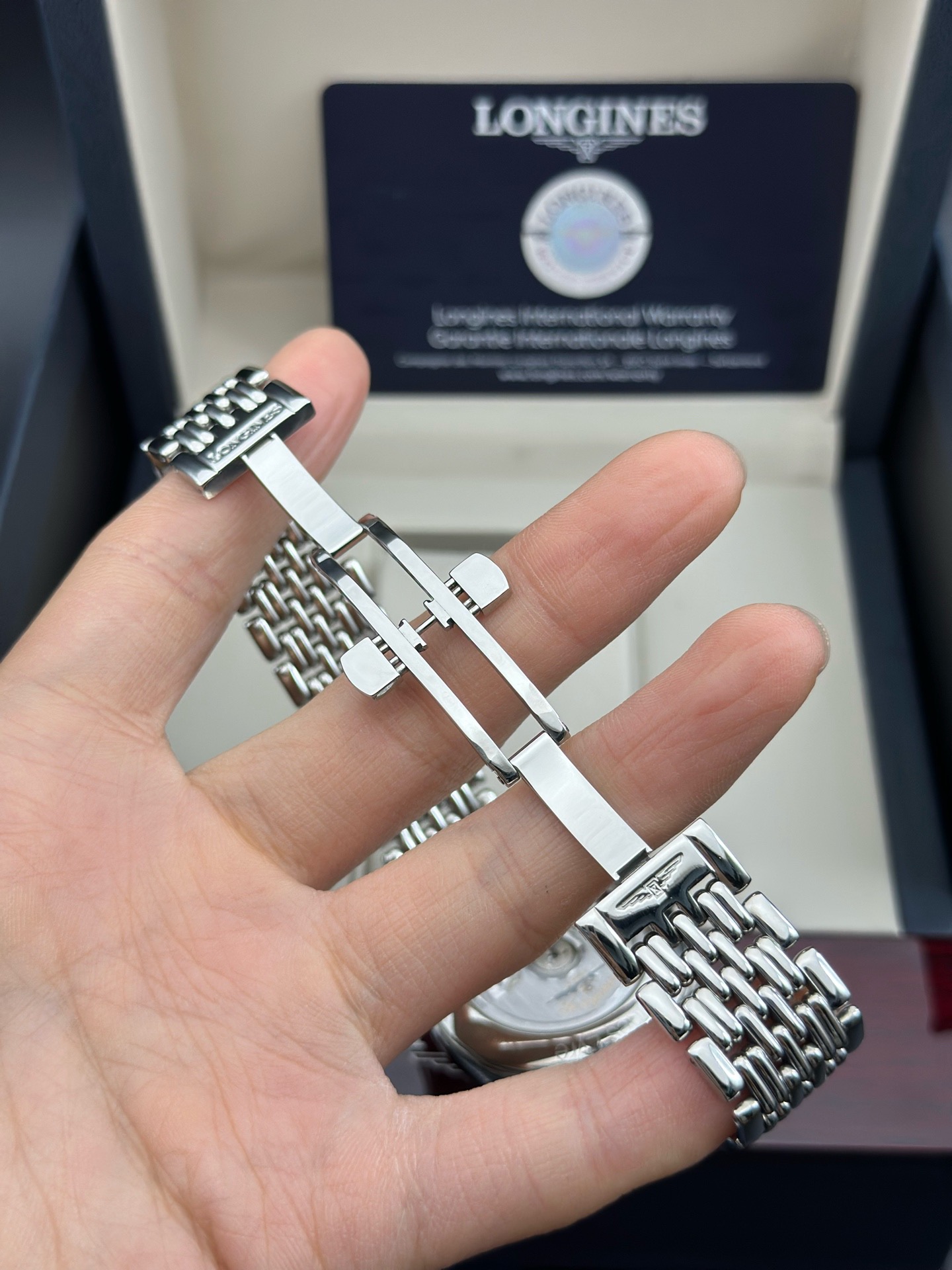 Longines L4.860.4.11.6 detail 5