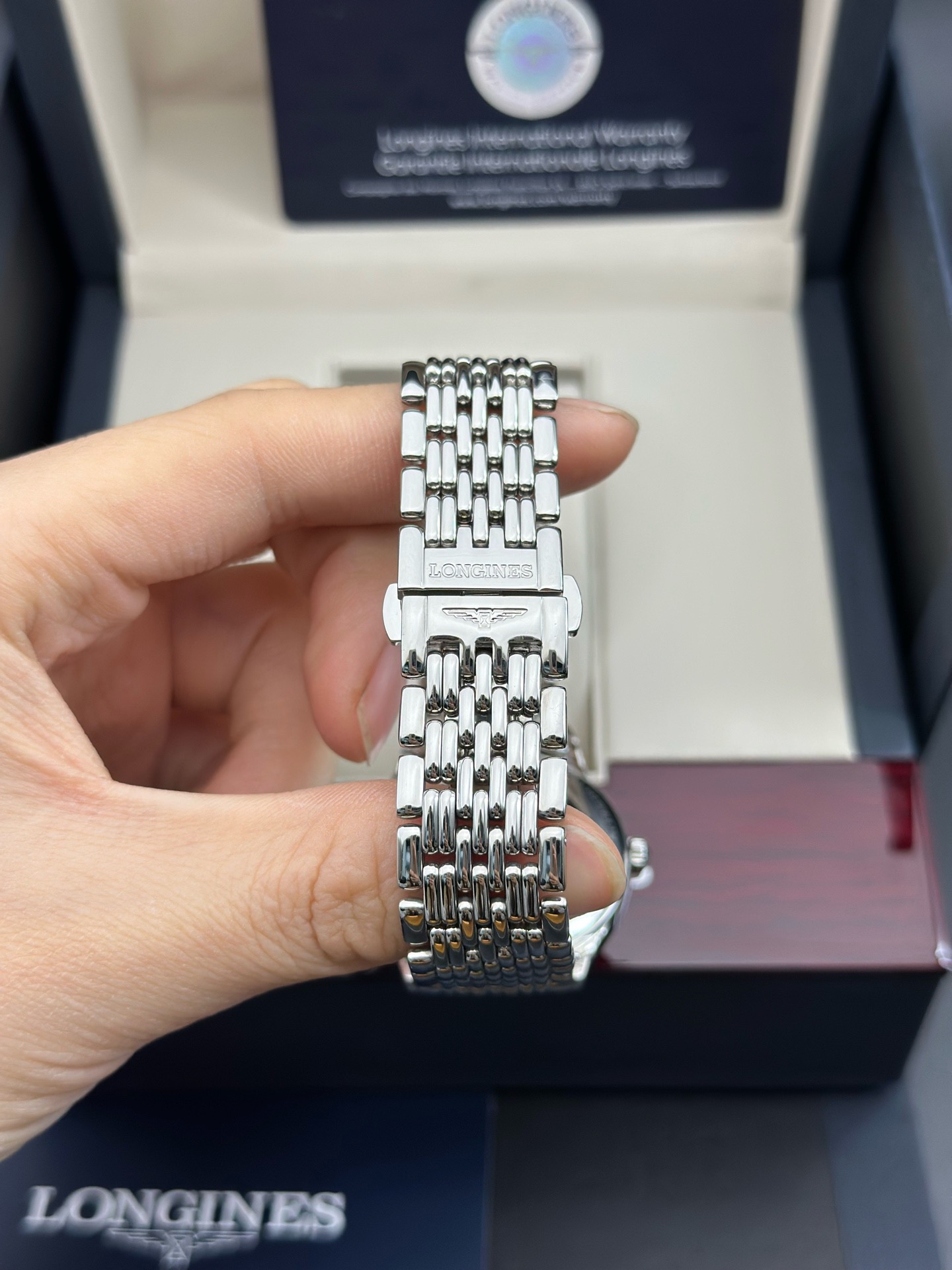 Longines L4.860.4.11.6 detail 4