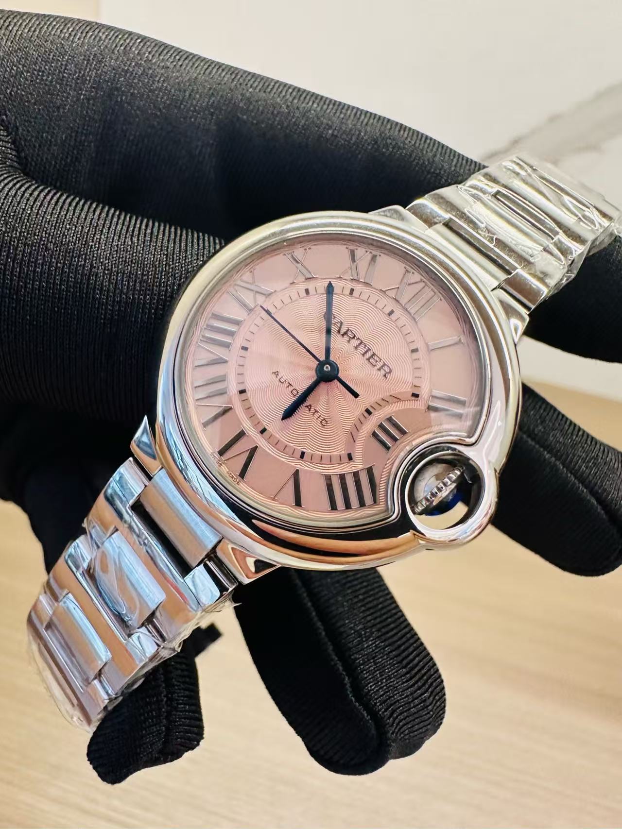 Cartier W6920100 detail 1