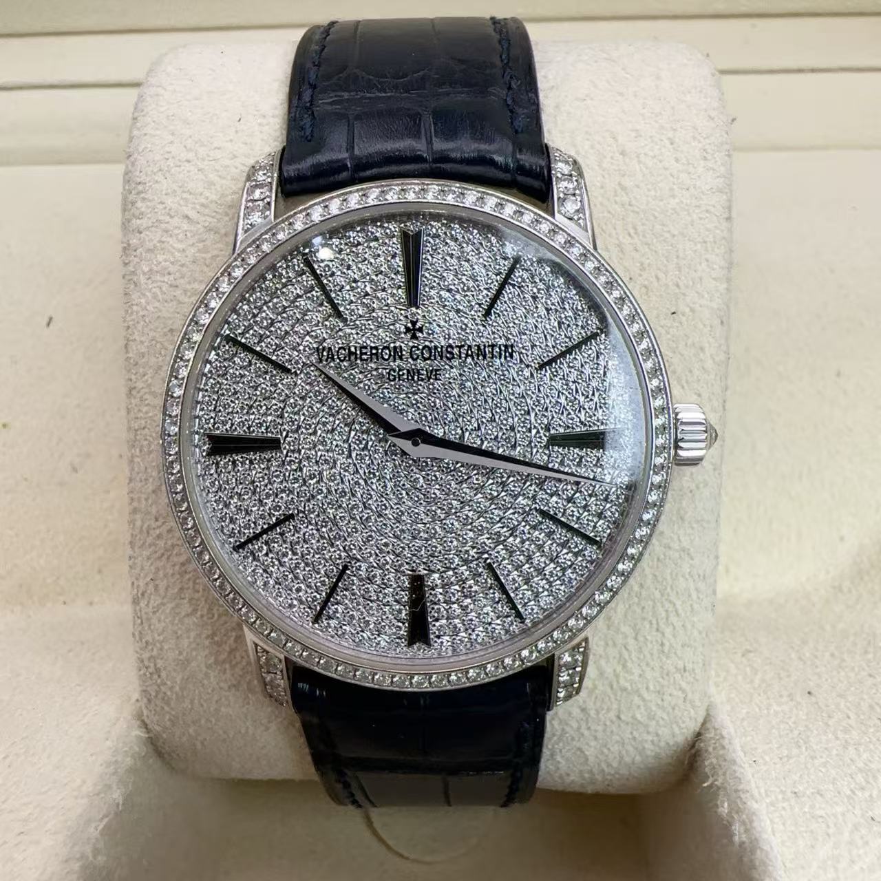 Vacheron Constantin 82673 / 000G-9821