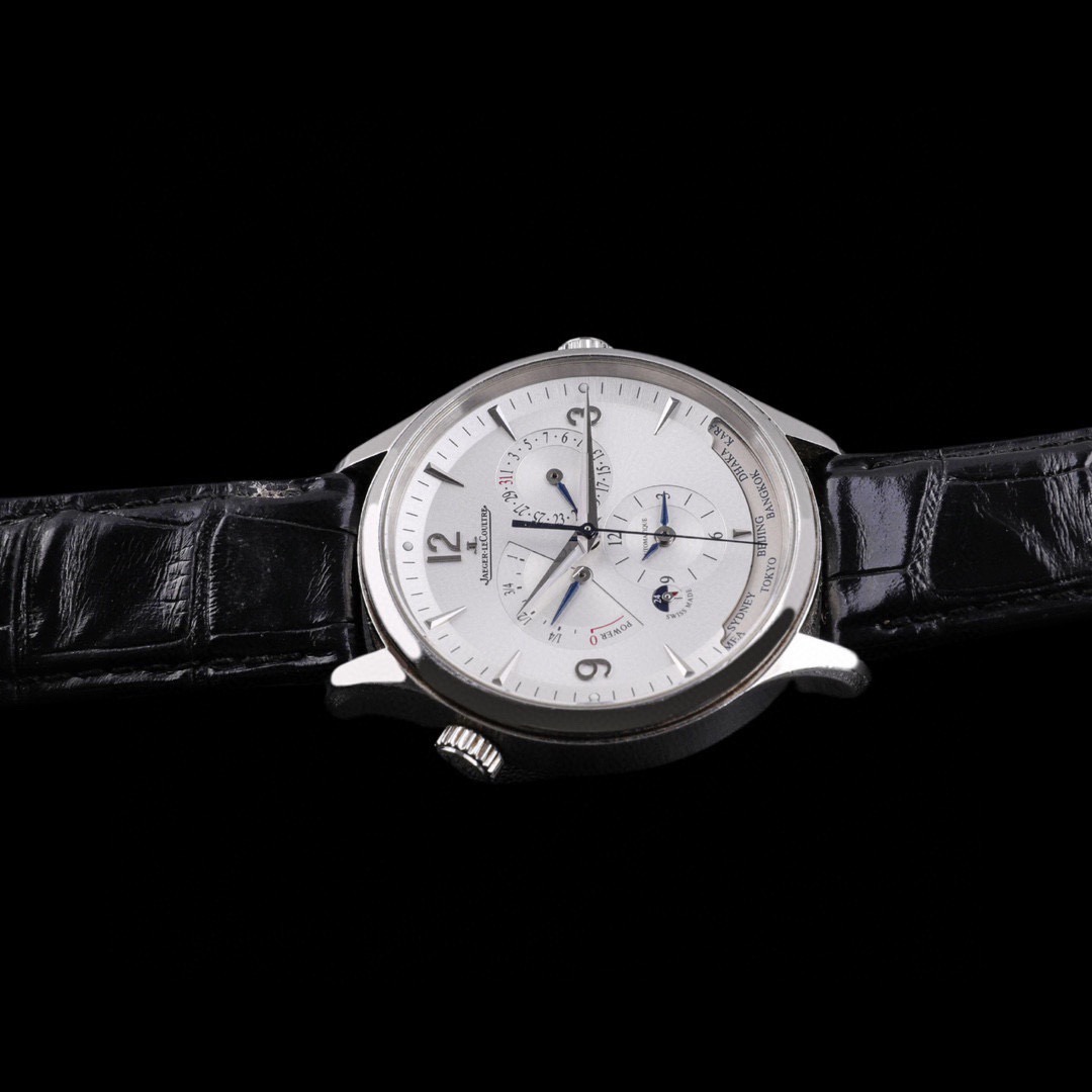 Jaeger-LeCoultre 4128420 detail 2