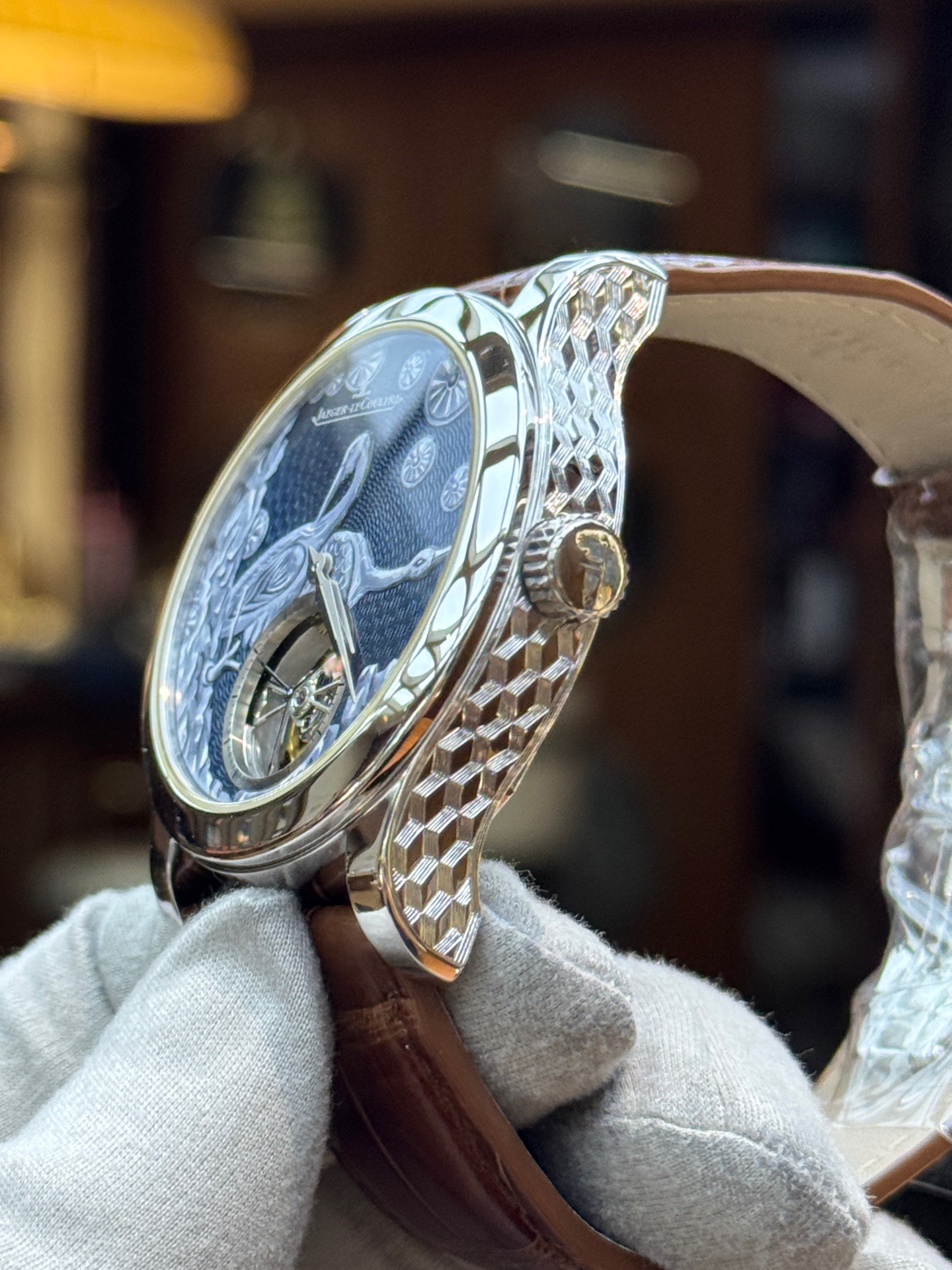 Jaeger-LeCoultre 16634E1 detail 2