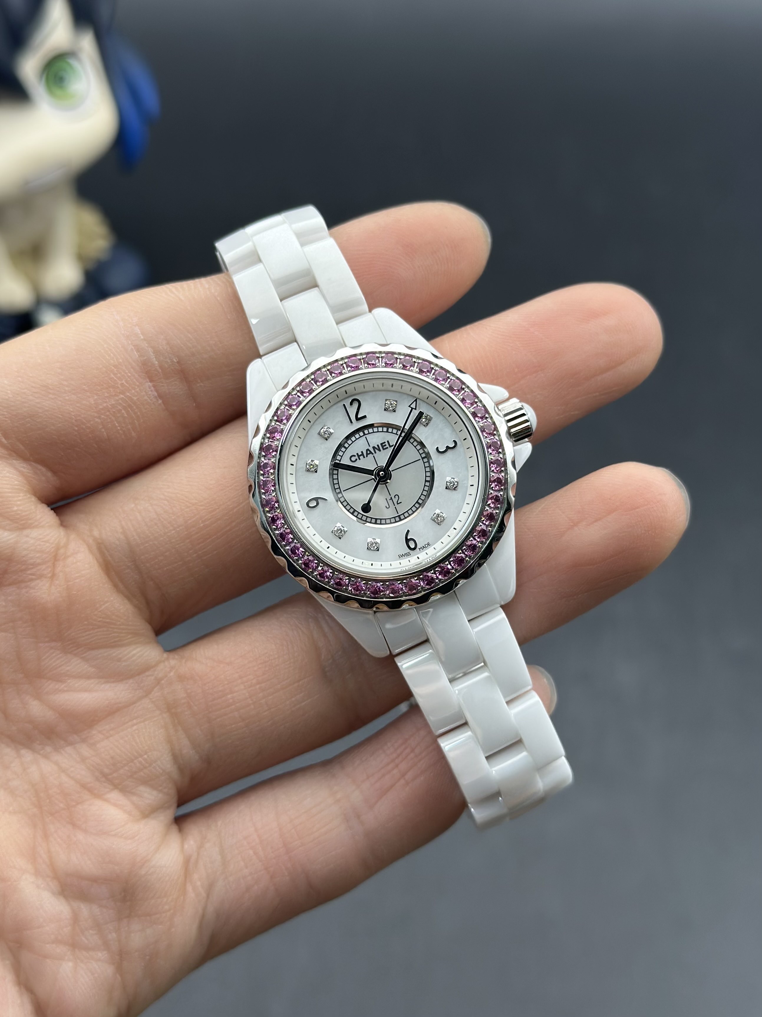Chanel H3243 detail 1