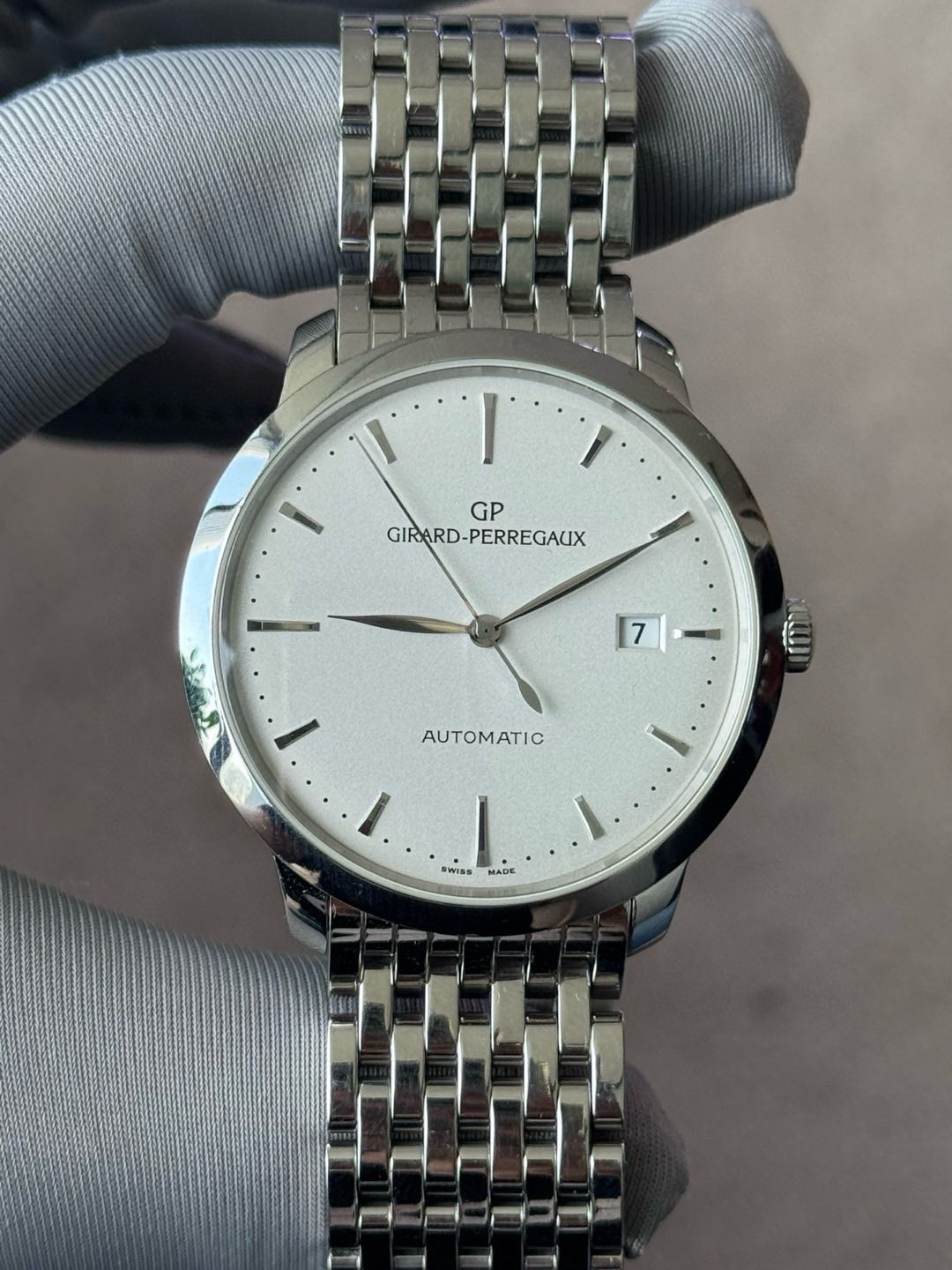 Girard Perregaux 49555-11-131-11A detail 1