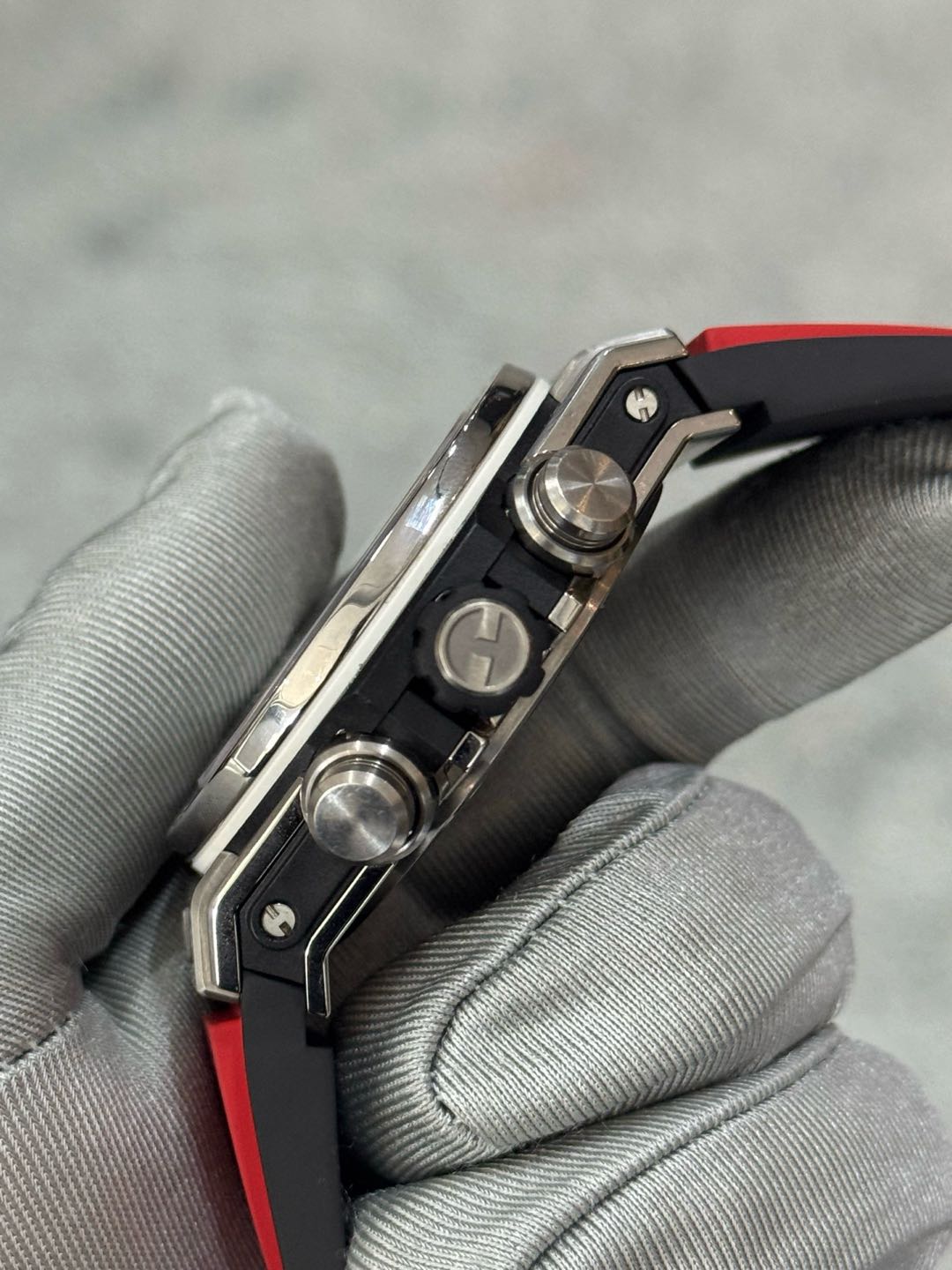 Hublot 411.NE.2010.LR.JSM15 detail 4