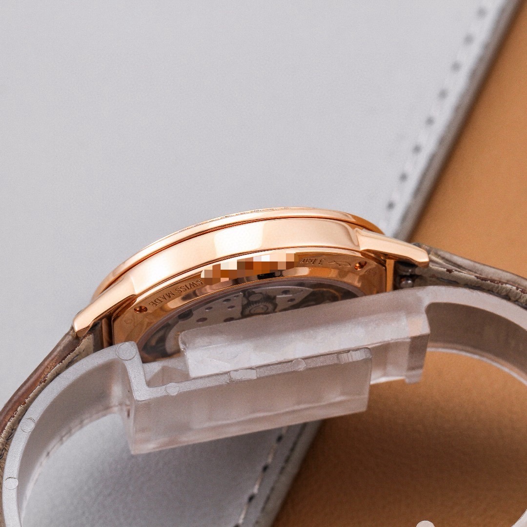 Jaeger-LeCoultre 3442450 detail 4