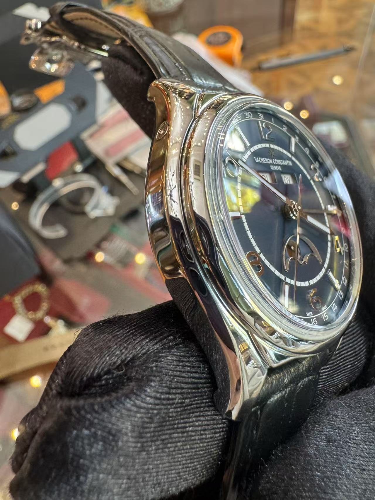 Vacheron Constantin 4000E / 000A-B548 detail 1