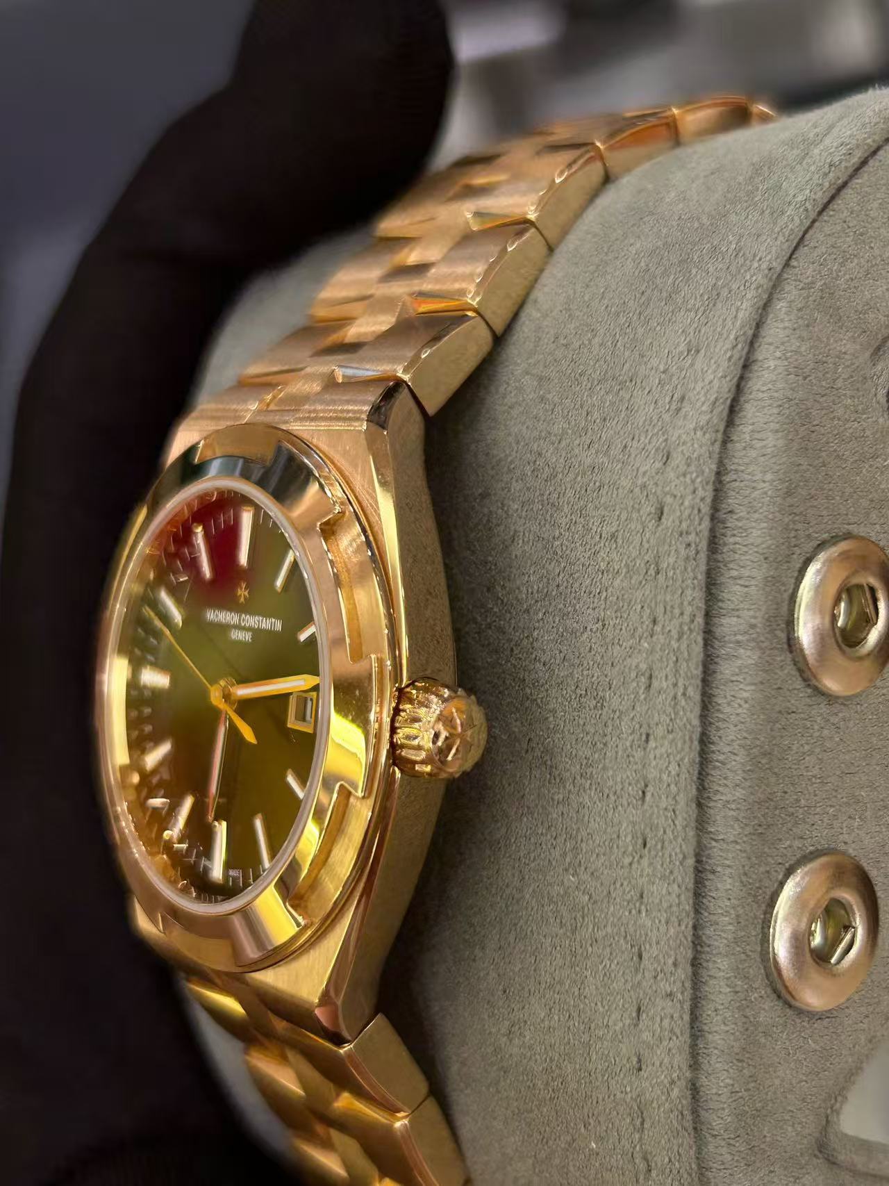 Vacheron Constantin 4600V / 200R-B979 detail 1