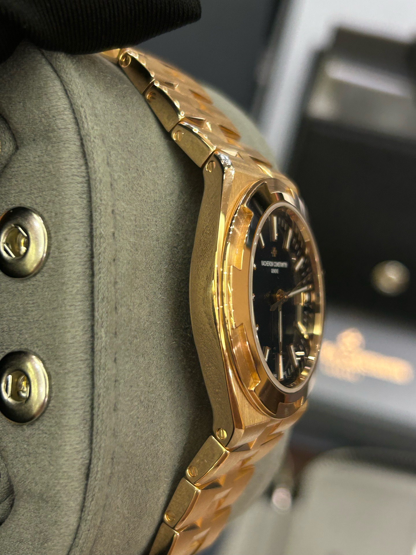 Vacheron Constantin 4600V / 200R-B979 detail 2