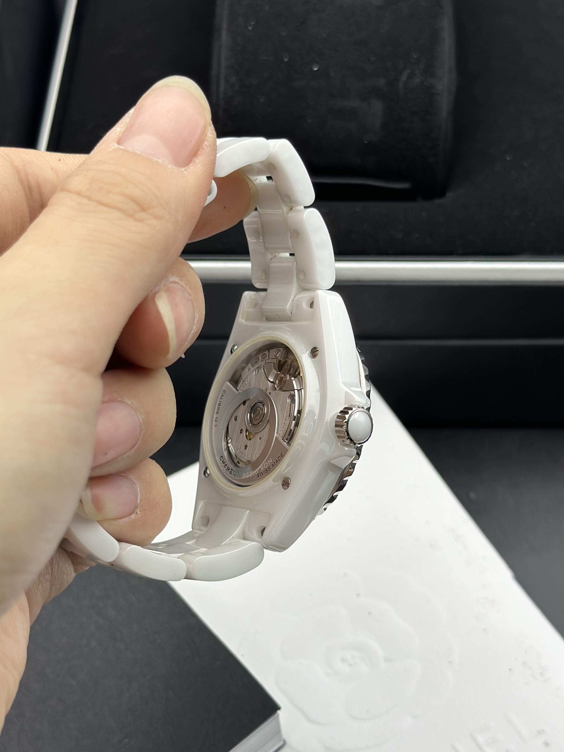Chanel H5700 detail 5